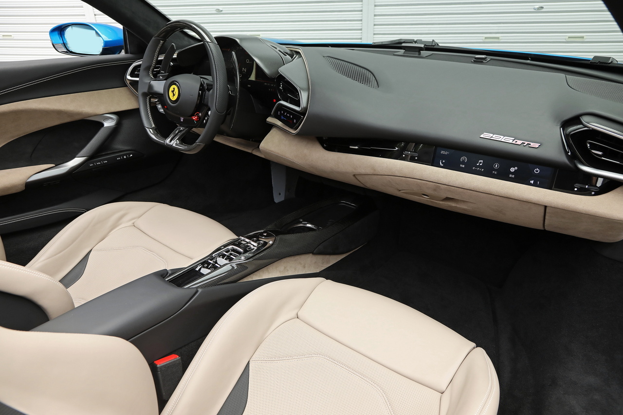 2024 Ferrari 296GTS null