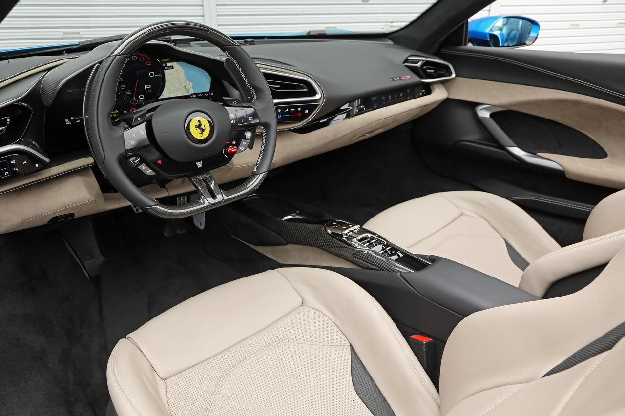 2024 Ferrari 296GTS null