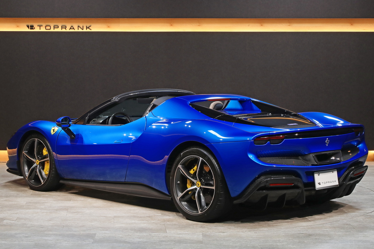 2024 Ferrari 296GTS null