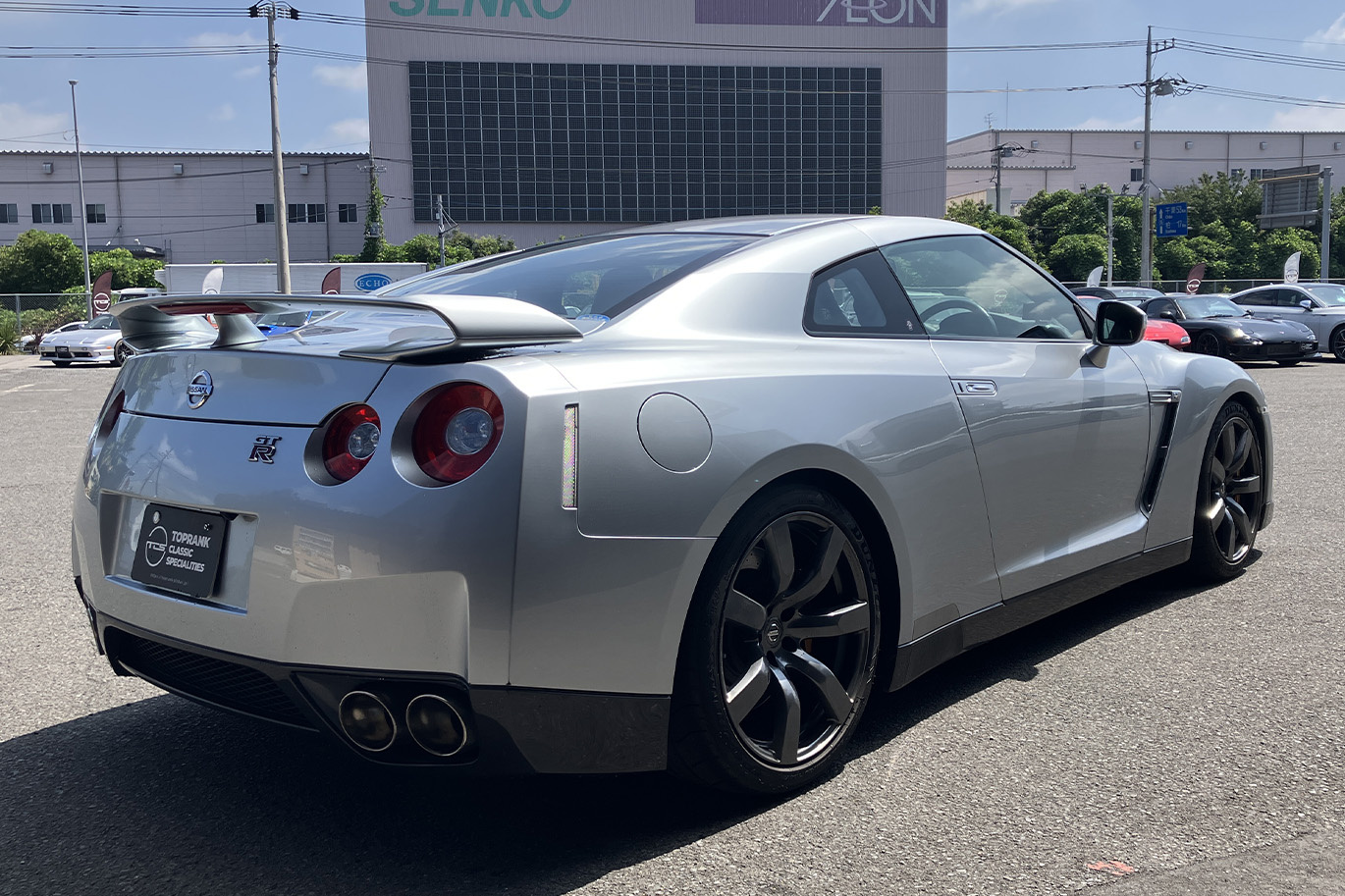 2008 Nissan GT-R UPCOMING INVENTORY　2008   Nissan   GT-R   R35 GT-R Premium Edition