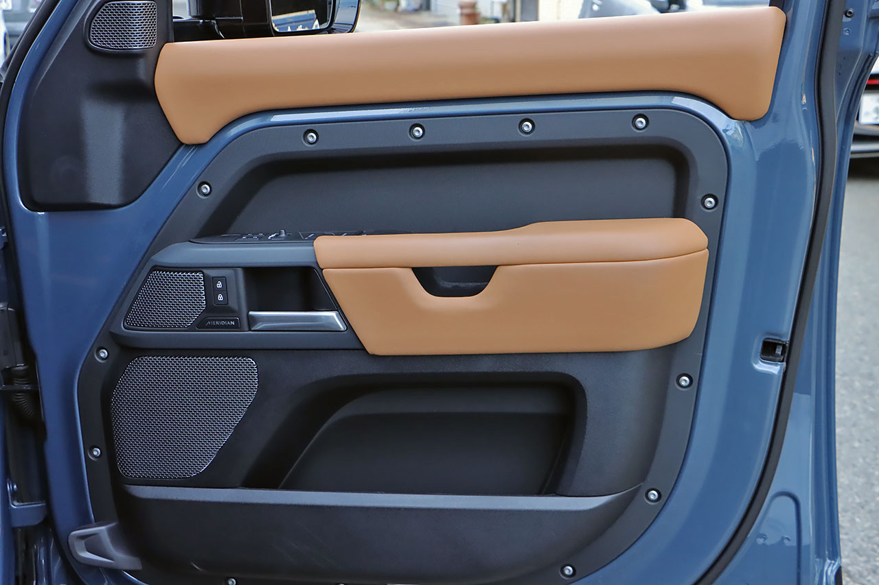 2024 Land Rover DEFENDER 
