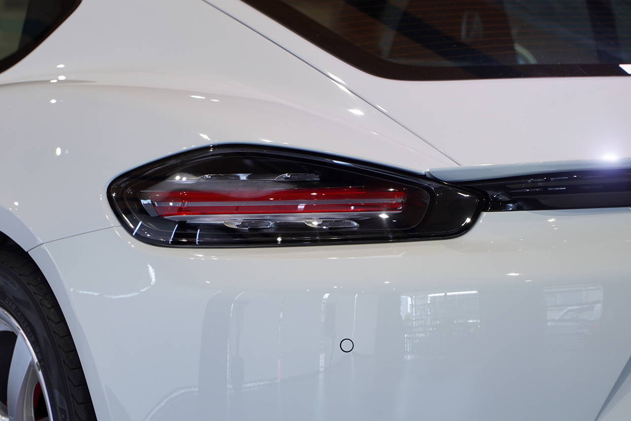 2020 Porsche 718 CAYMAN null