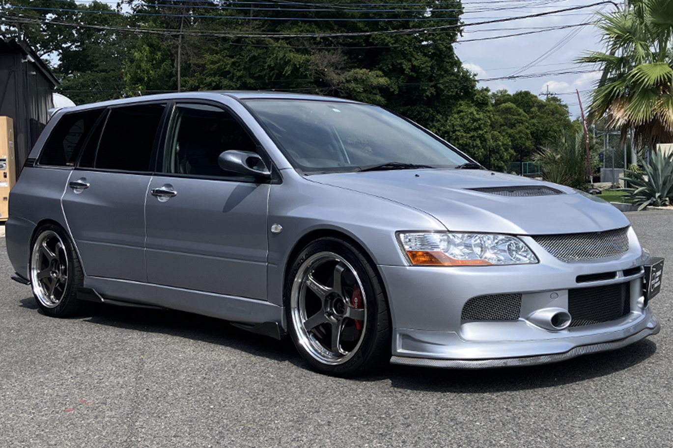 2005 Mitsubishi LANCER EVOLUTION WAGON CT9W Lancer Wagon GT Evolution 9, Advan GT 18 Inch Wheels, Aftermarket Front Lip Spoiler & Mirrors