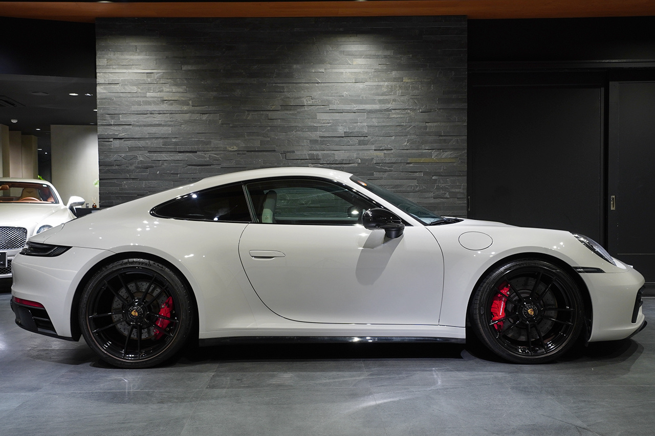 2023 Porsche 911 