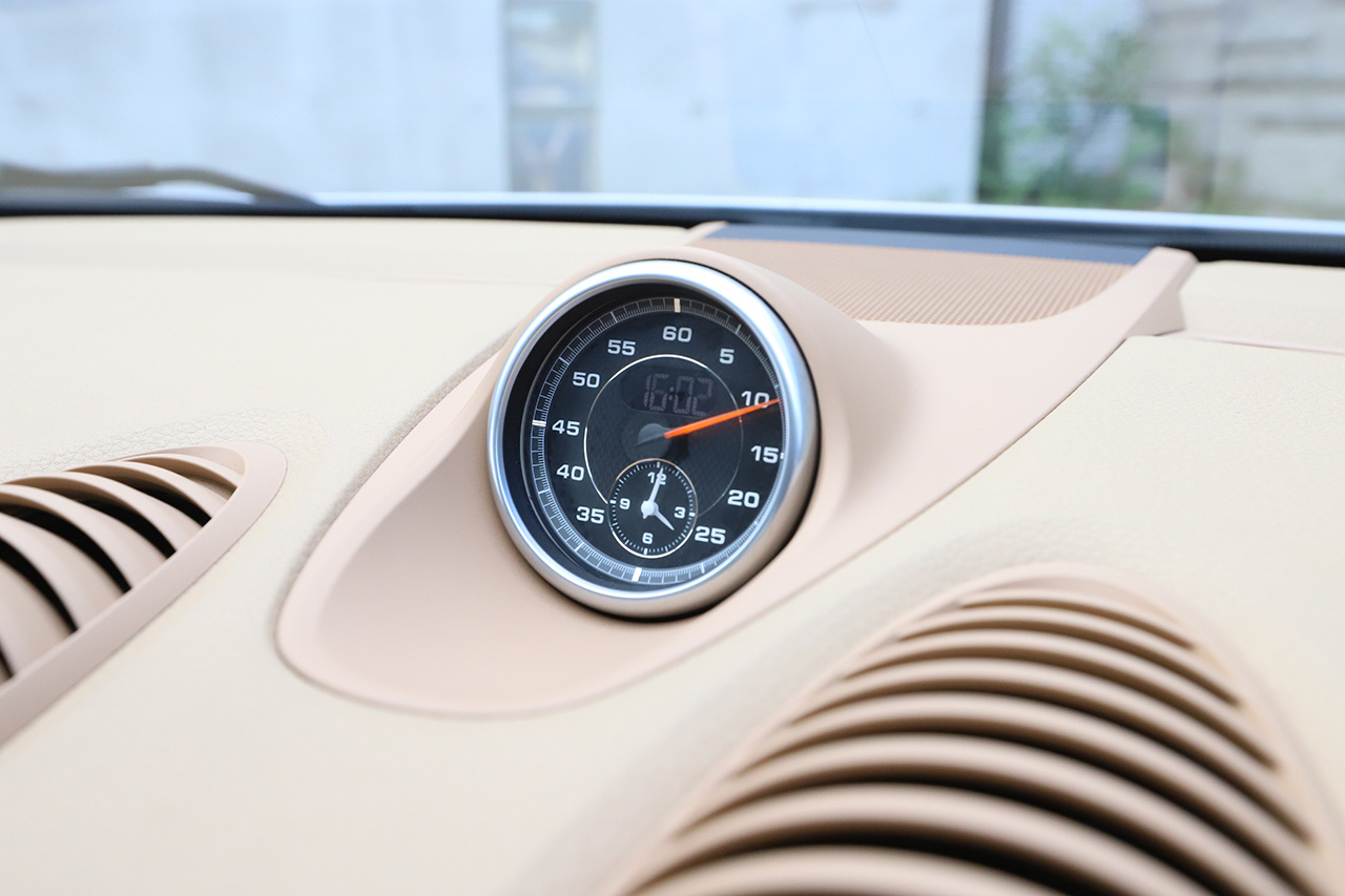 2017 Porsche 718 BOXSTER 