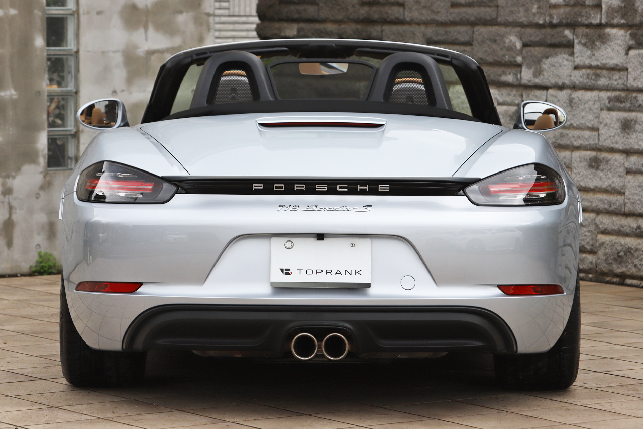 2017 Porsche 718 BOXSTER 