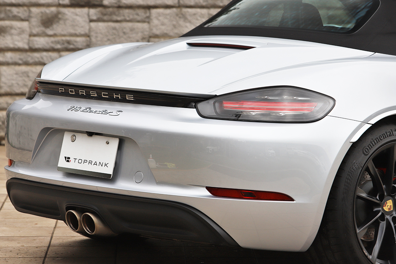 2017 Porsche 718 BOXSTER 