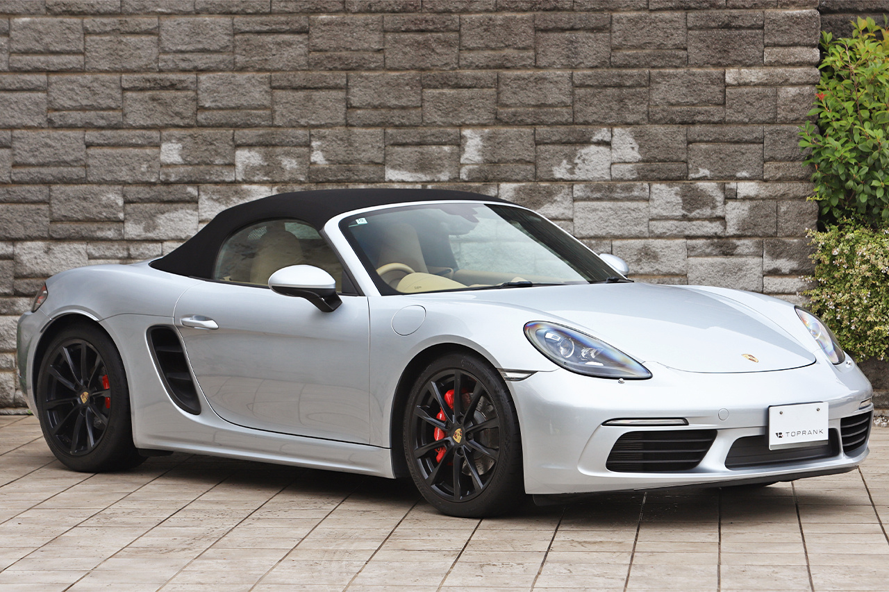 2017 Porsche 718 BOXSTER 