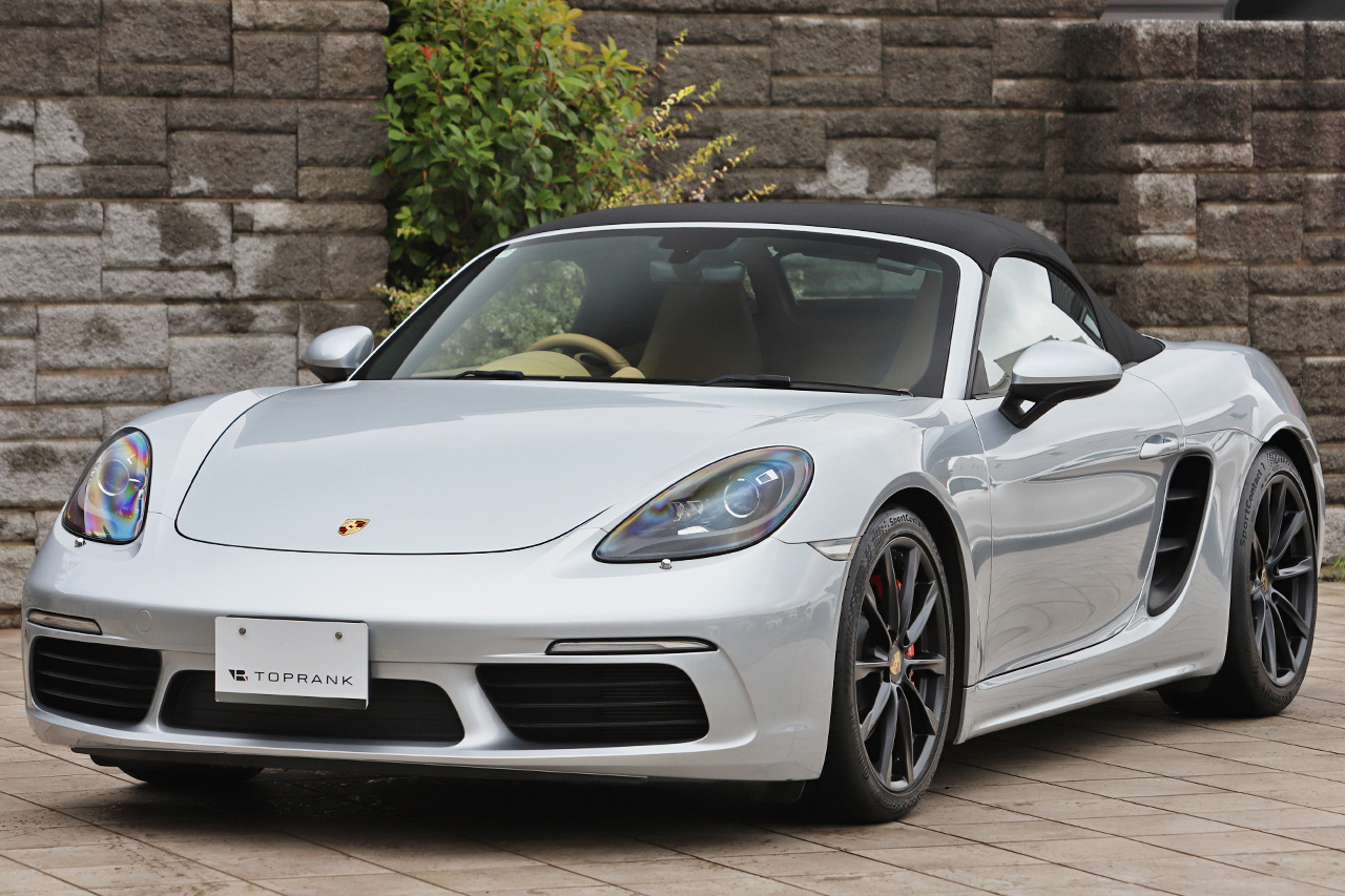 2017 Porsche 718 BOXSTER 