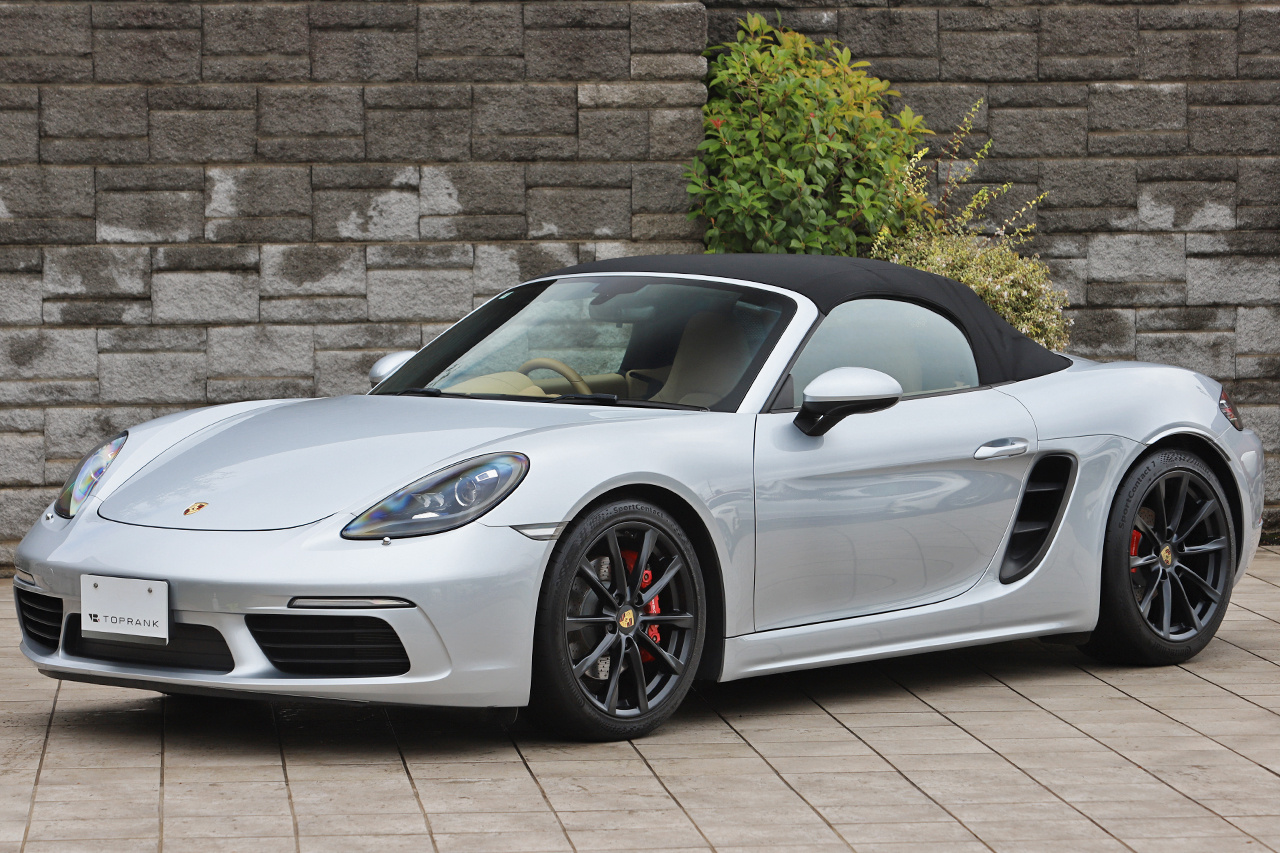2017 Porsche 718 BOXSTER 
