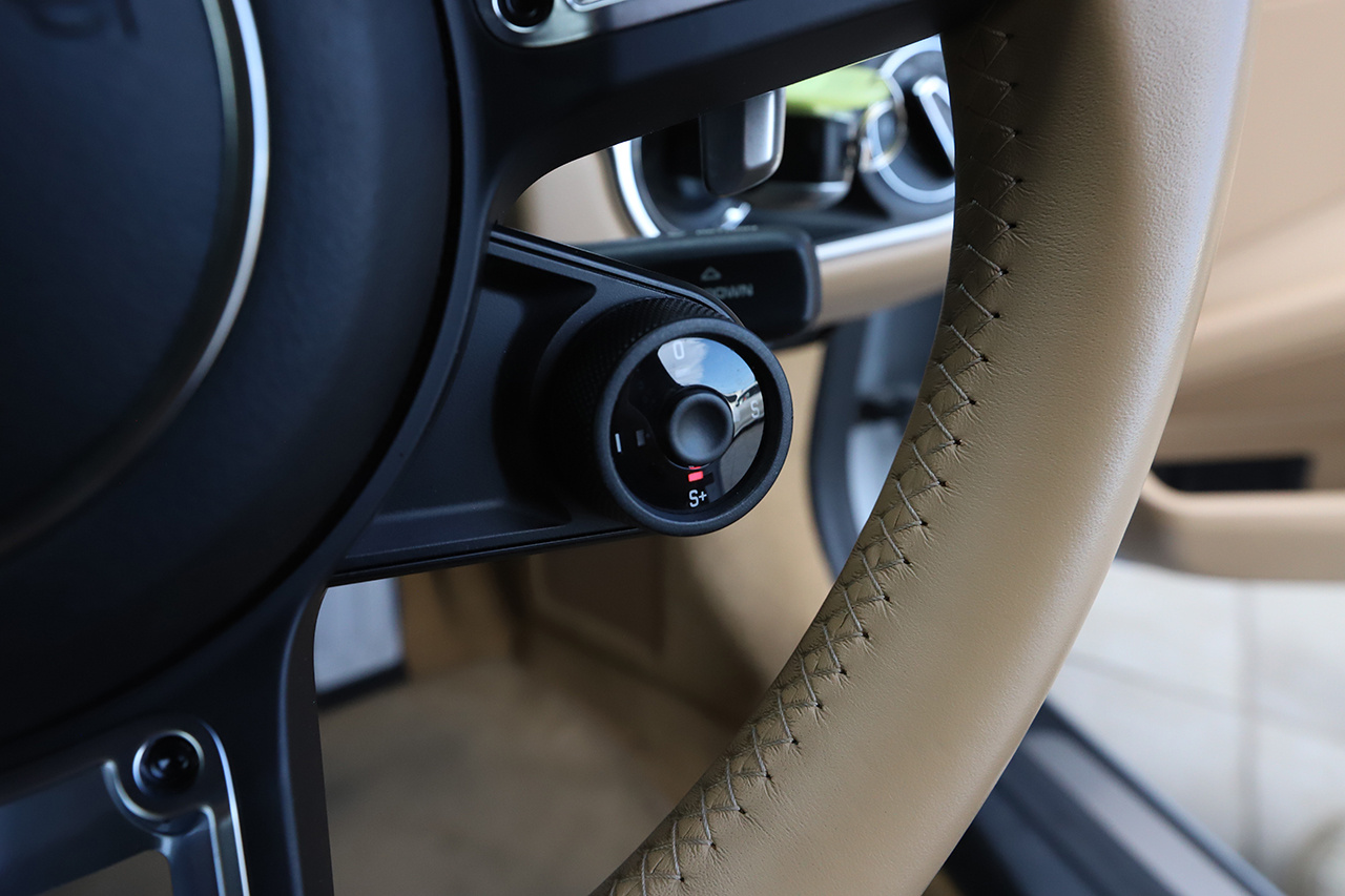 2017 Porsche 718 BOXSTER 
