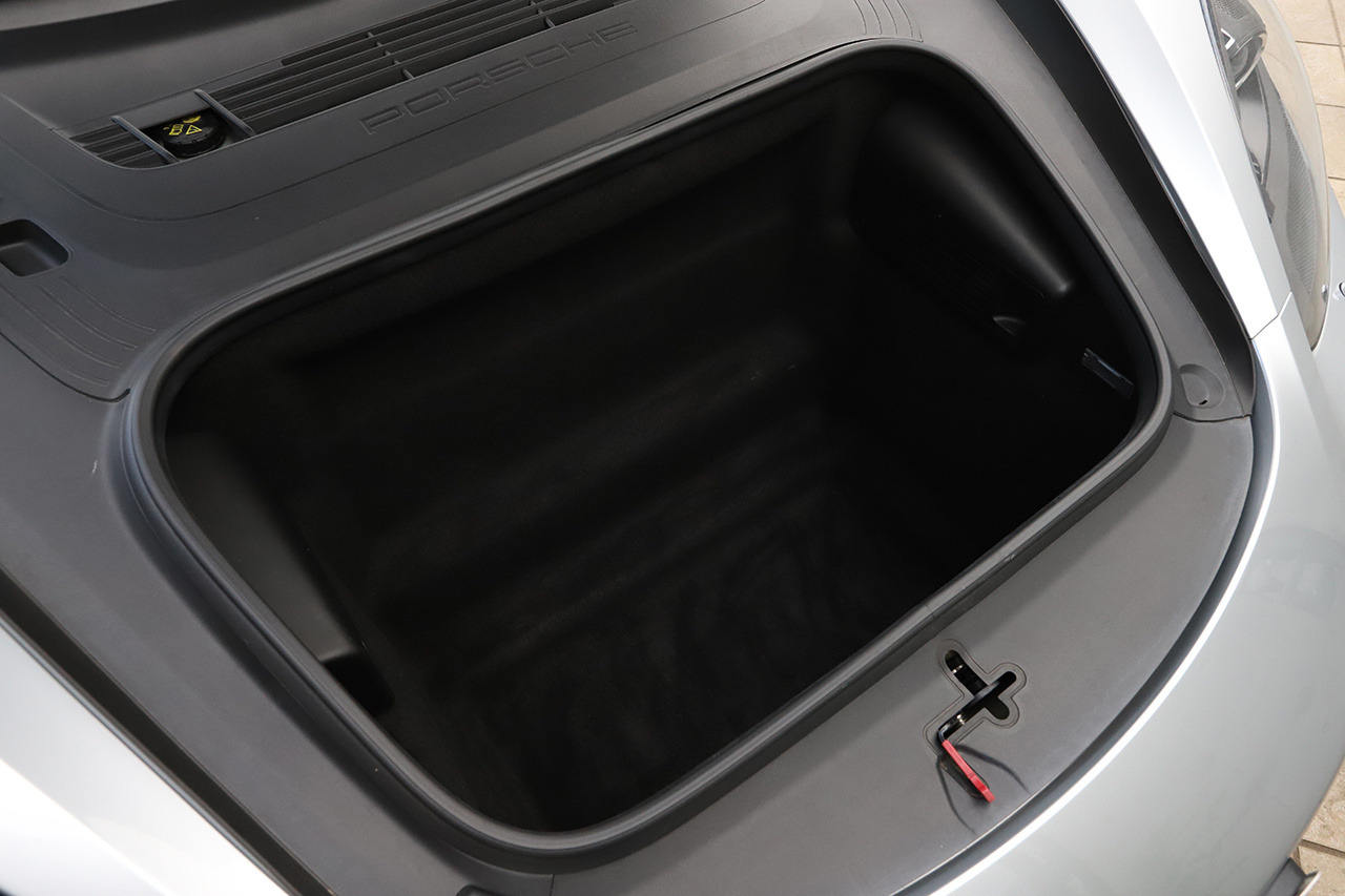 2017 Porsche 718 BOXSTER 