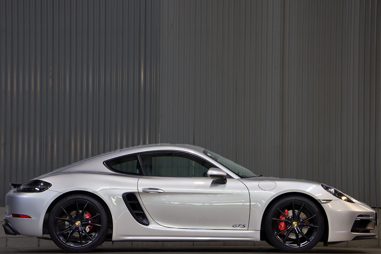 2018 Porsche 718 CAYMAN 