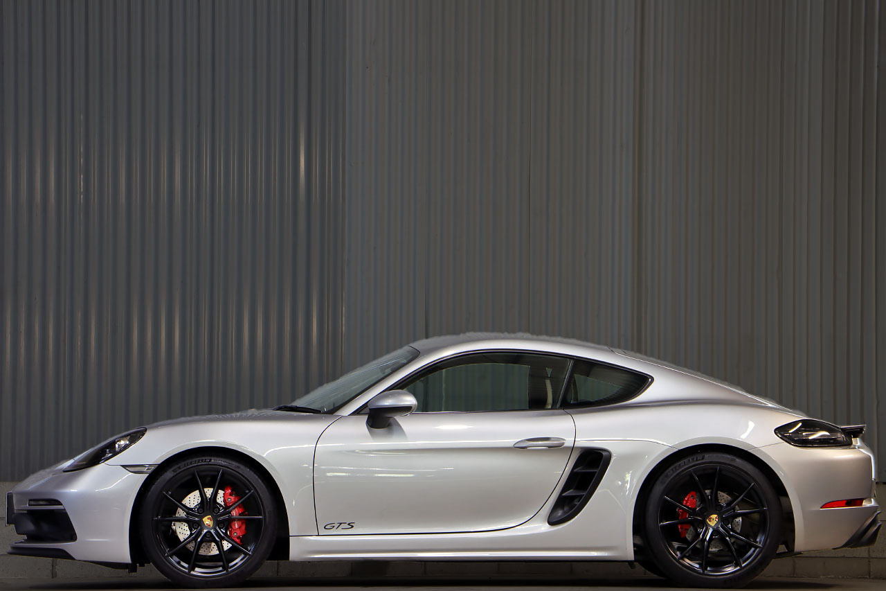 2018 Porsche 718 CAYMAN 