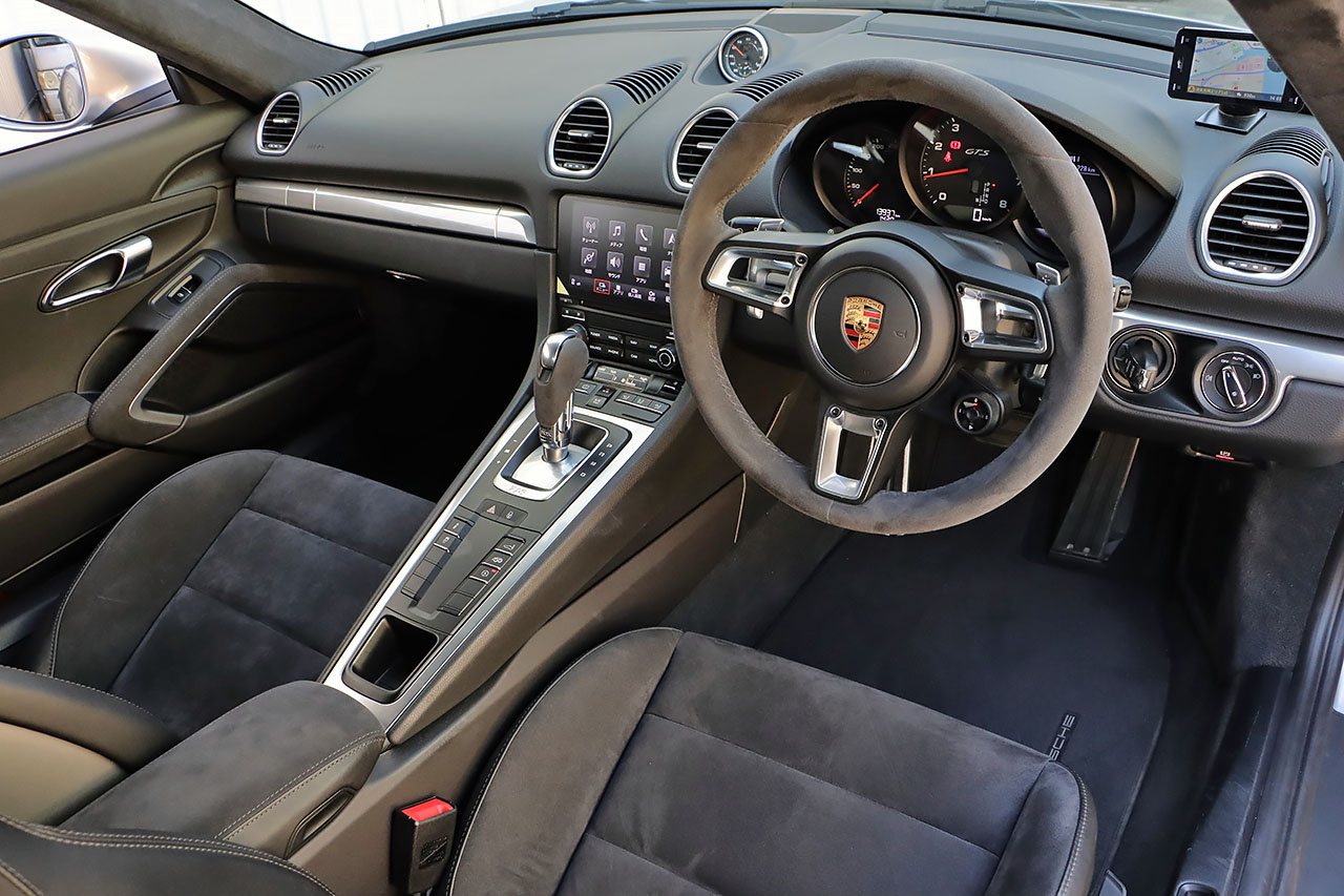 2018 Porsche 718 CAYMAN 