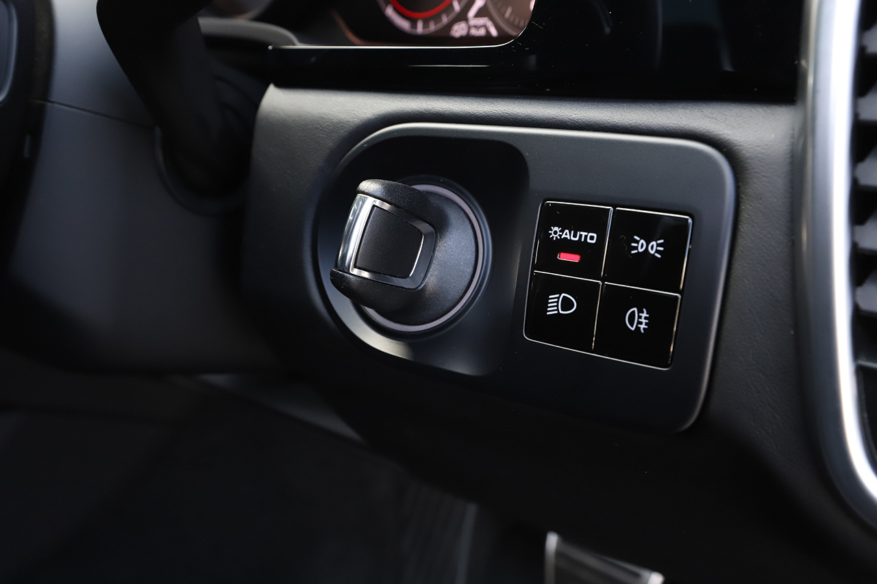 2021 Porsche CAYENNE null
