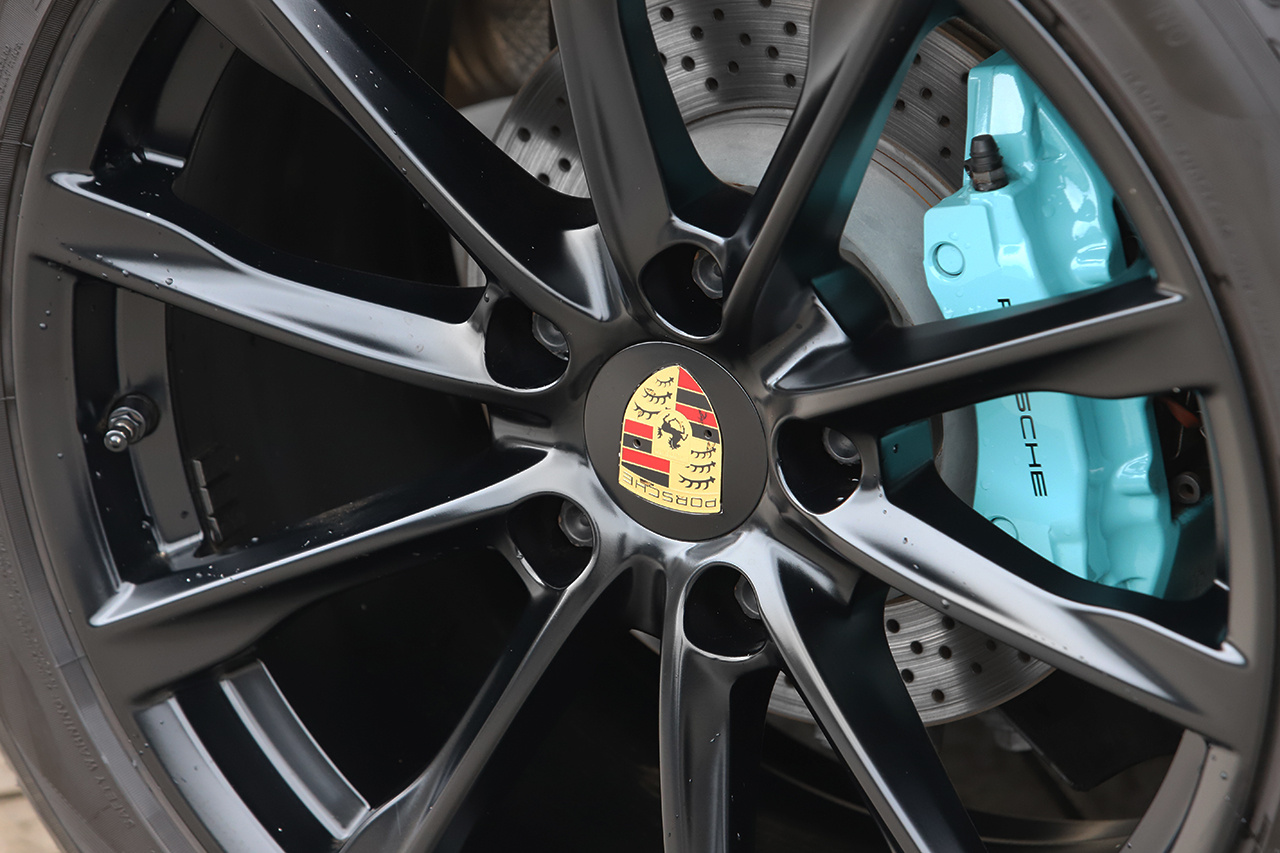 2020 Porsche 718 BOXSTER 