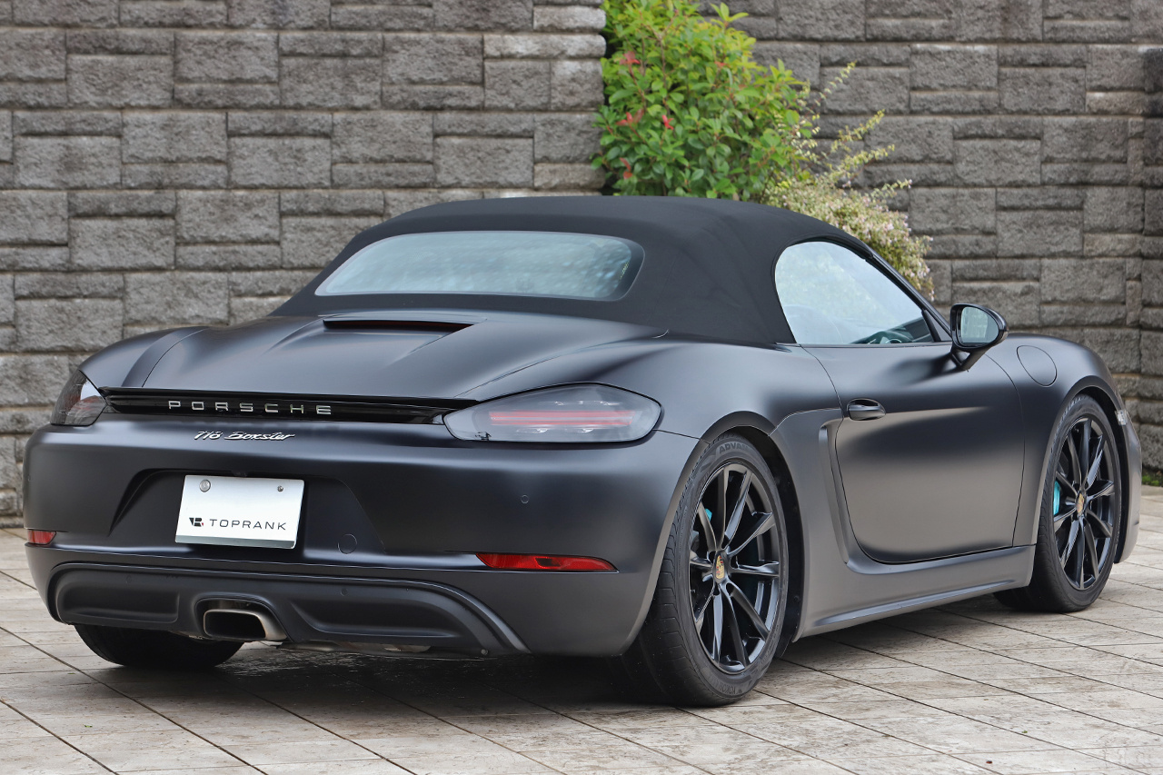 2020 Porsche 718 BOXSTER 