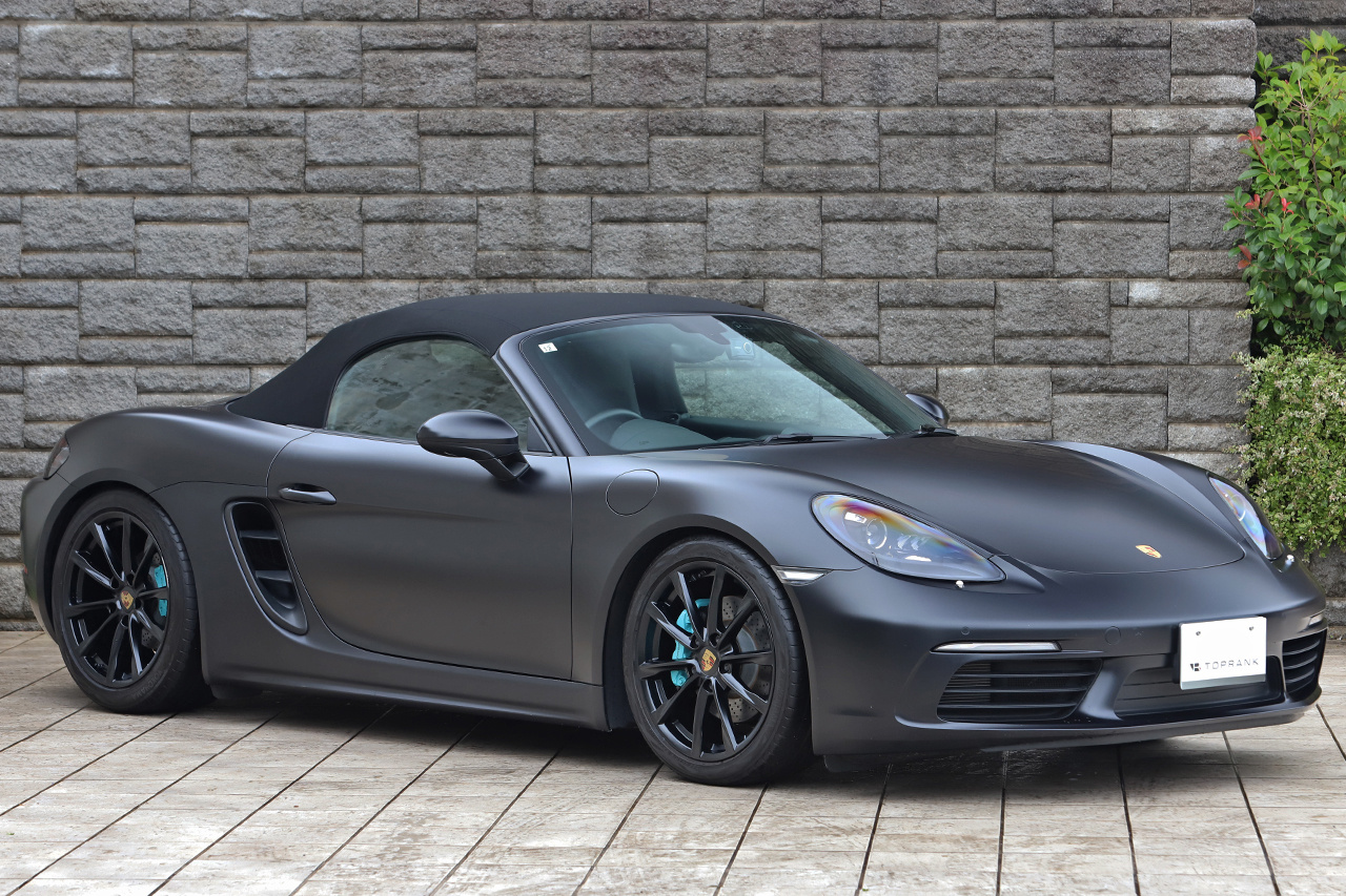 2020 Porsche 718 BOXSTER 