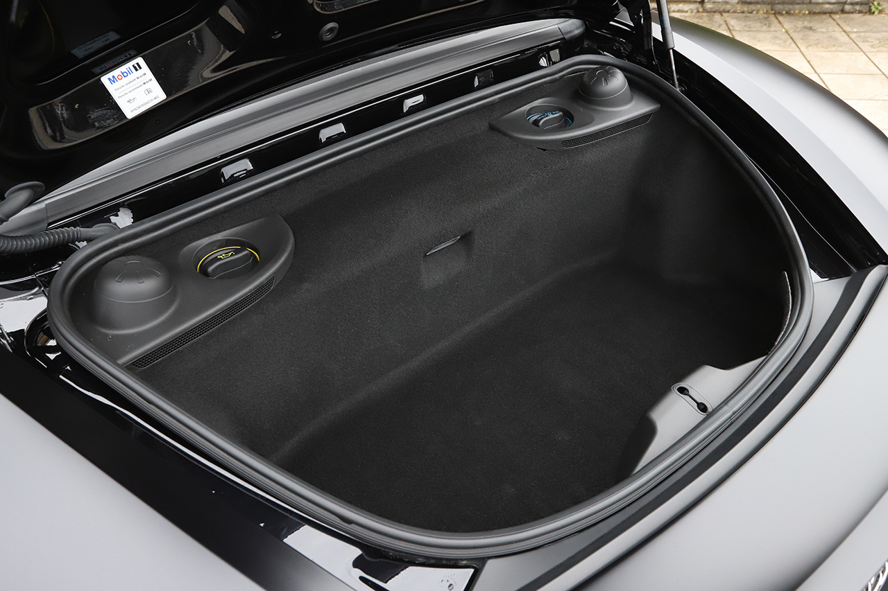 2020 Porsche 718 BOXSTER 