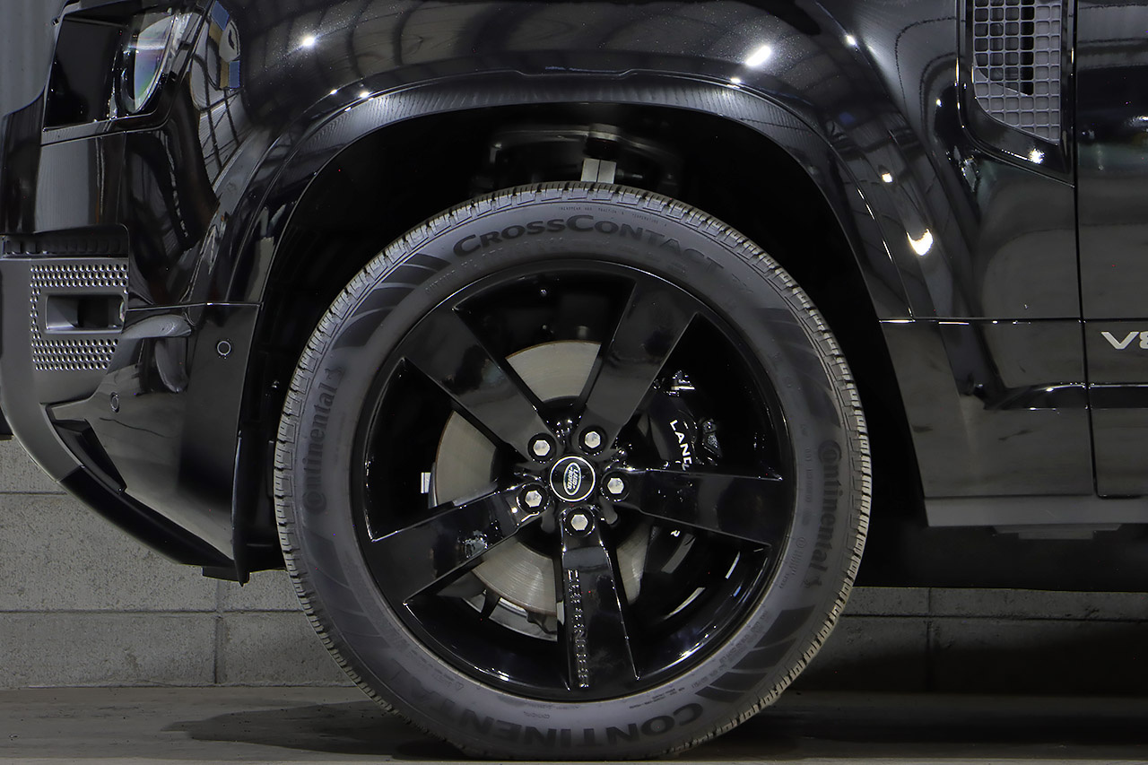 2025 Land Rover DEFENDER null