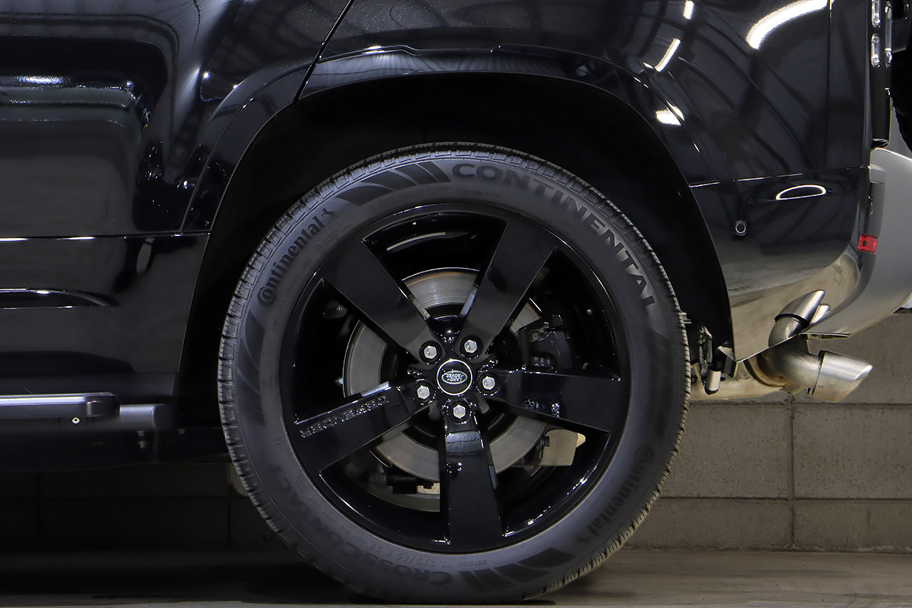 2025 Land Rover DEFENDER null