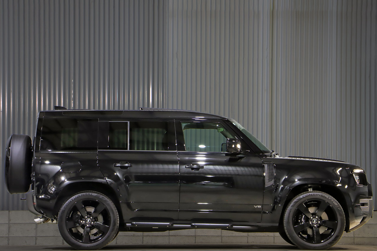 2025 Land Rover DEFENDER null