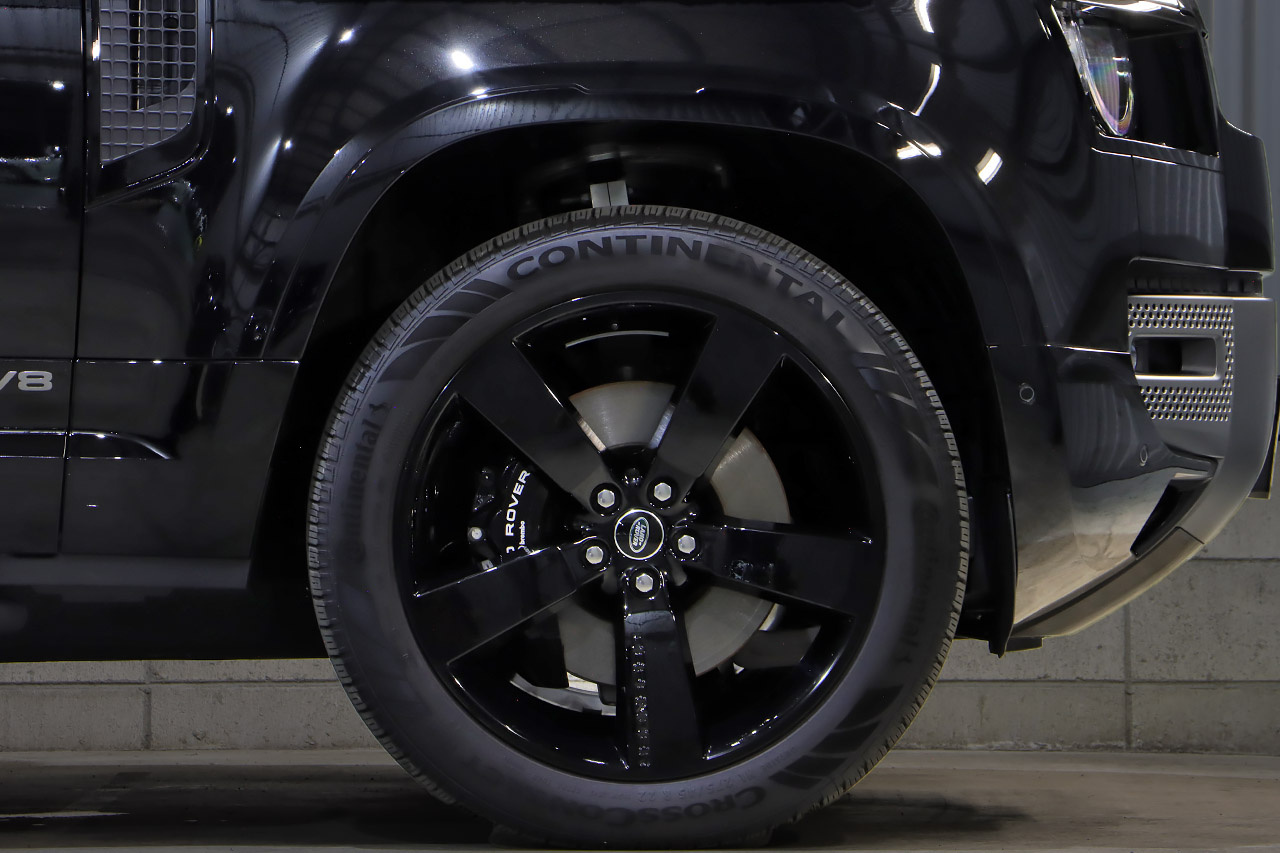 2025 Land Rover DEFENDER null