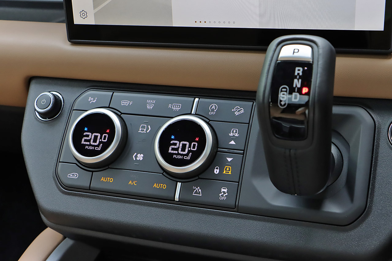 2025 Land Rover DEFENDER null