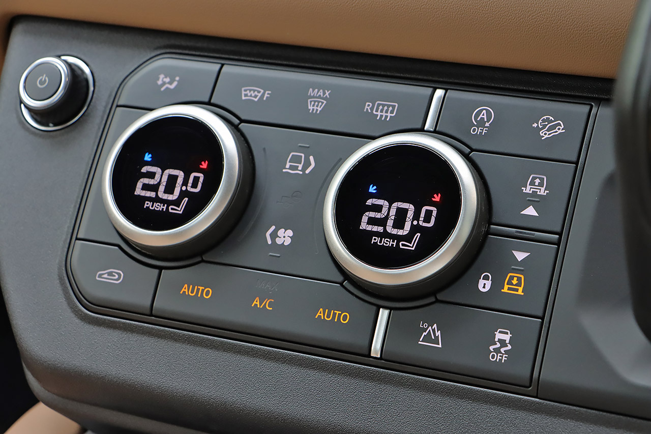 2025 Land Rover DEFENDER null