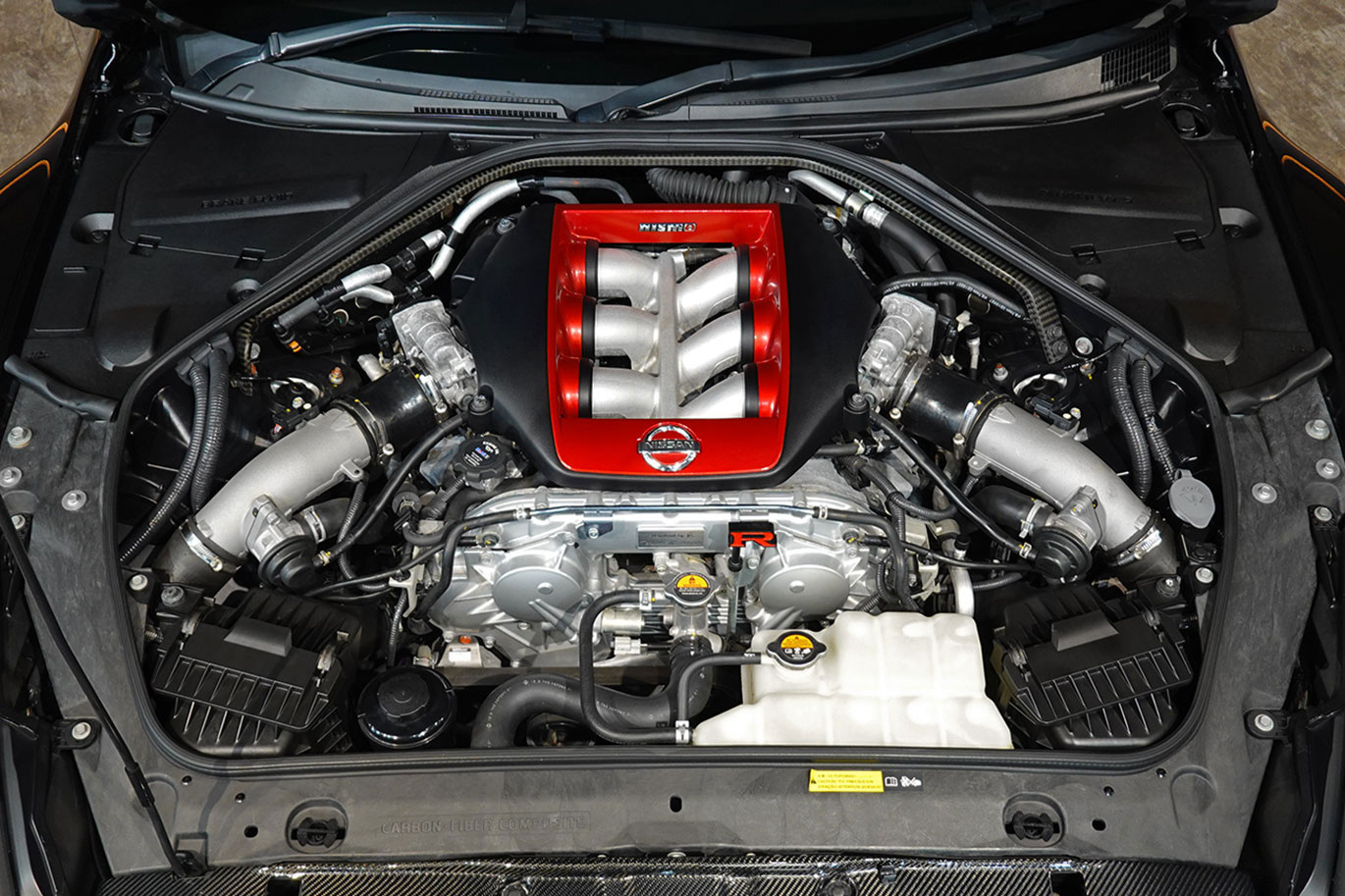 2015 Nissan GT-R R35 GT-R NISMO・MY15・Optional Titanium Muffler, Factory Carbon Fiber Recaro Seats