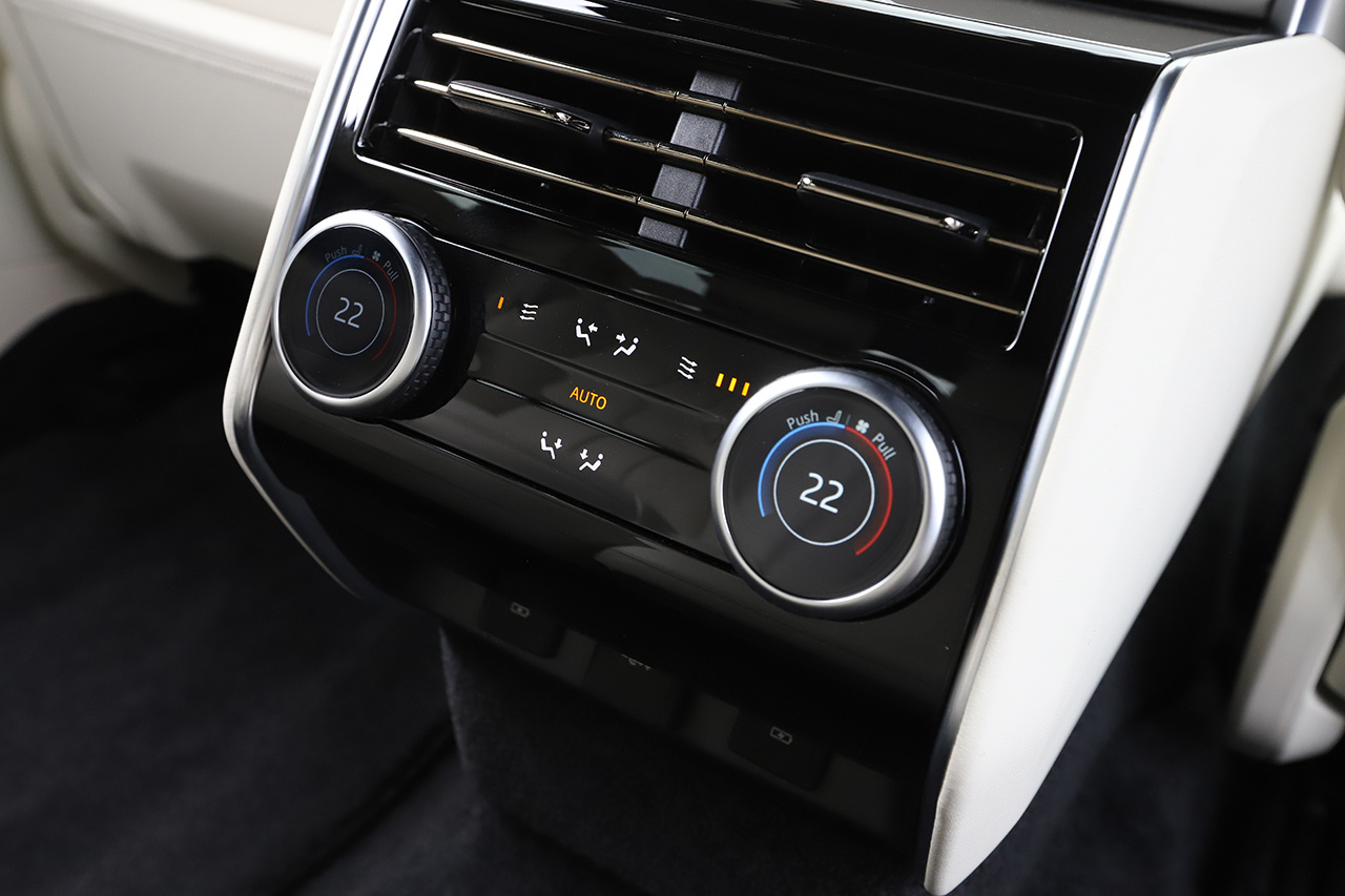 2024 Land Rover RANGE ROVER 