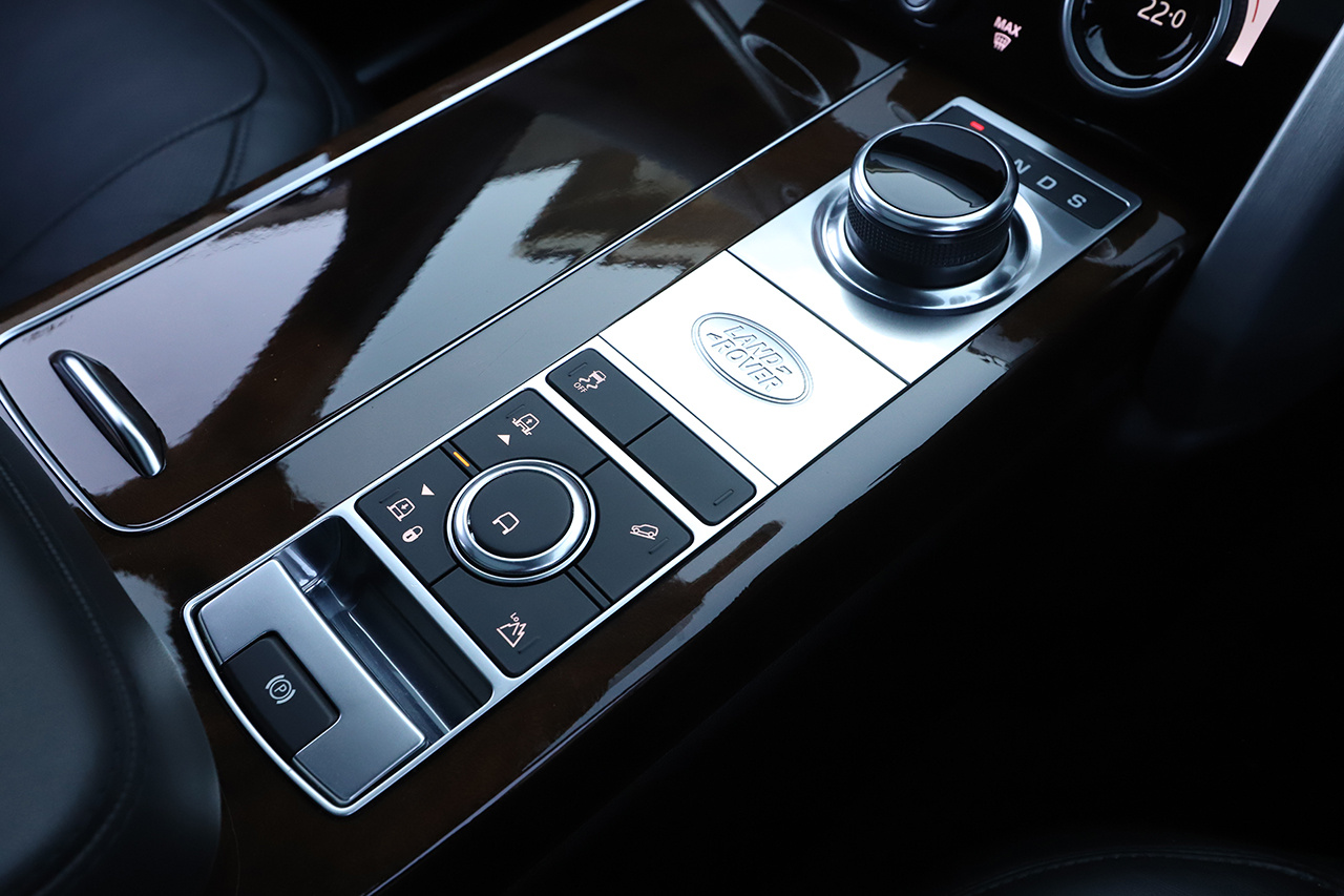 2021 Land Rover RANGE ROVER 