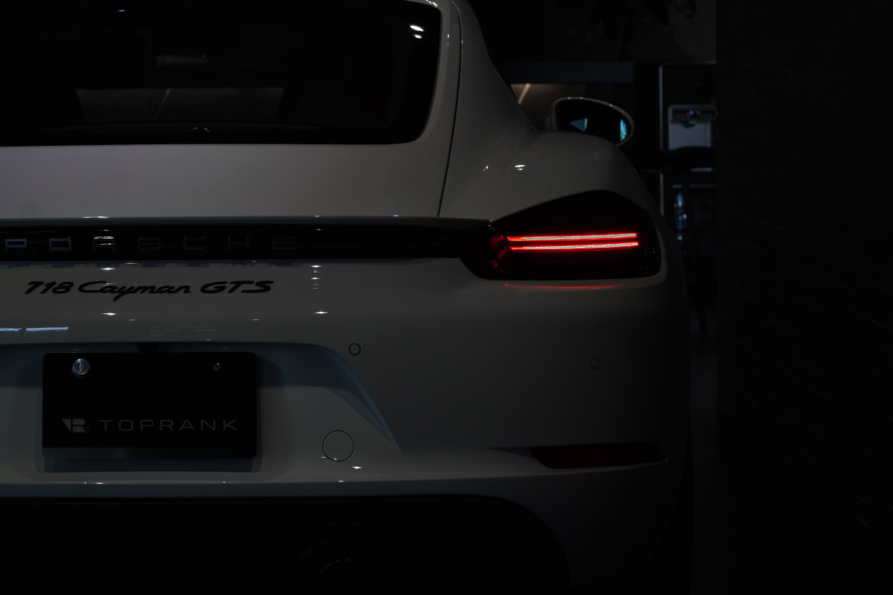 2025 Porsche 718 CAYMAN null
