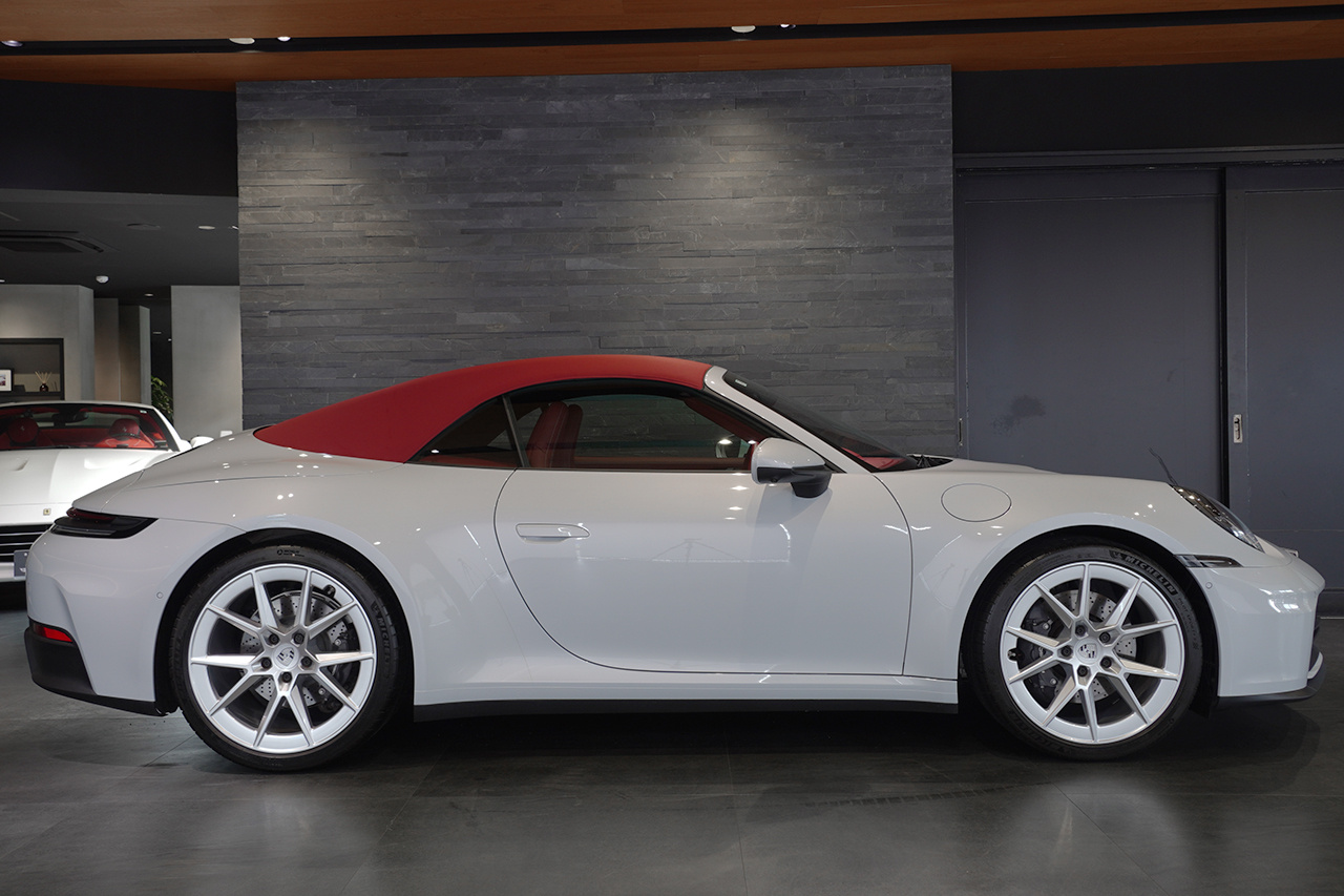 2025 Porsche 911 null