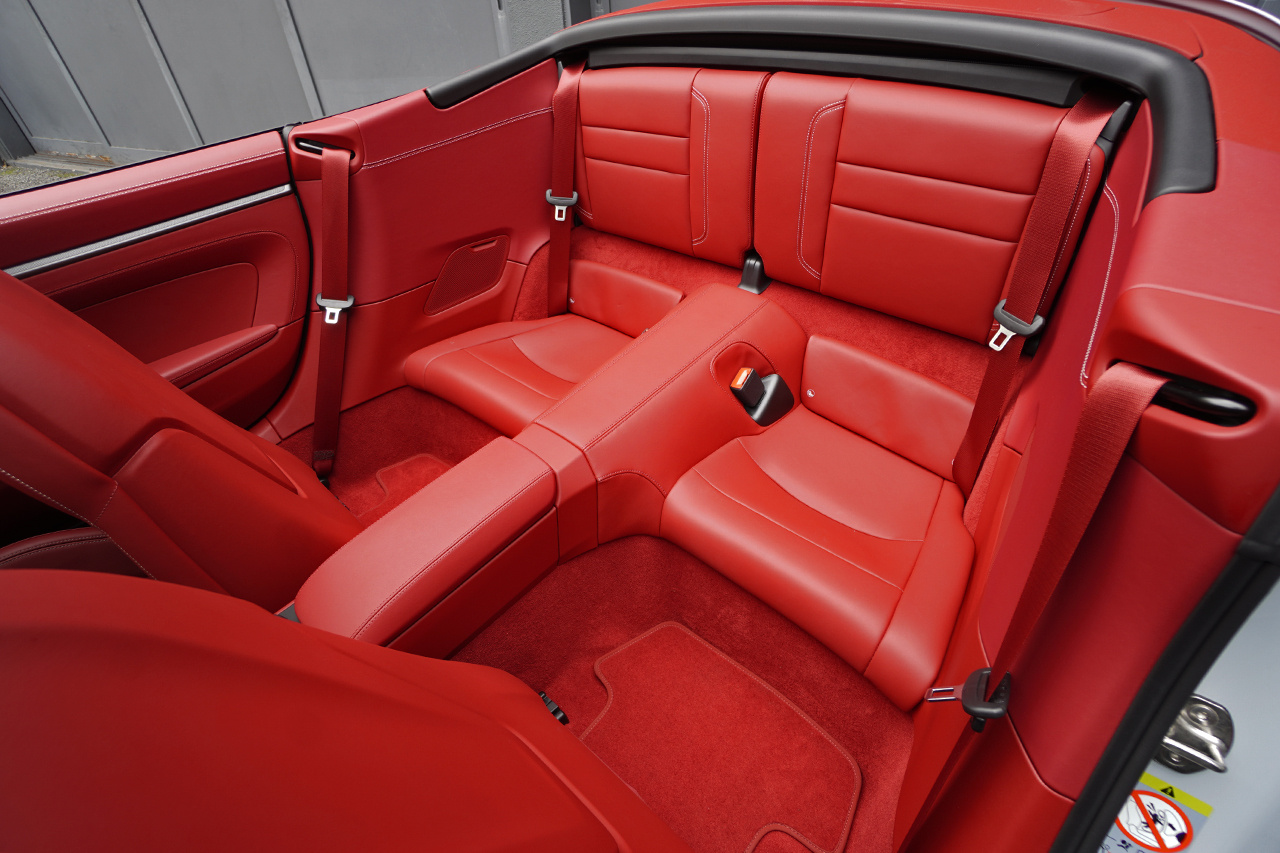 2025 Porsche 911 null