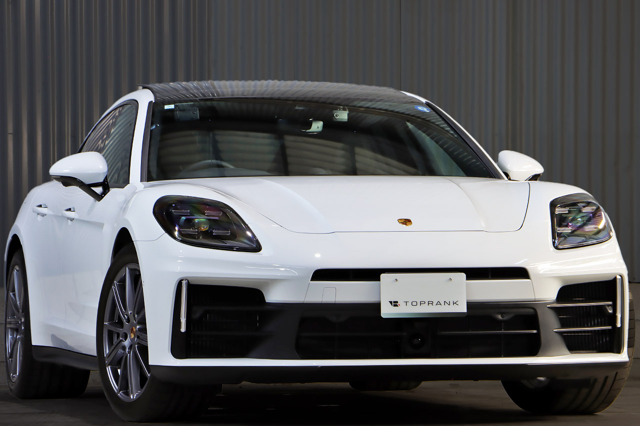 2024 Porsche PANAMERA null