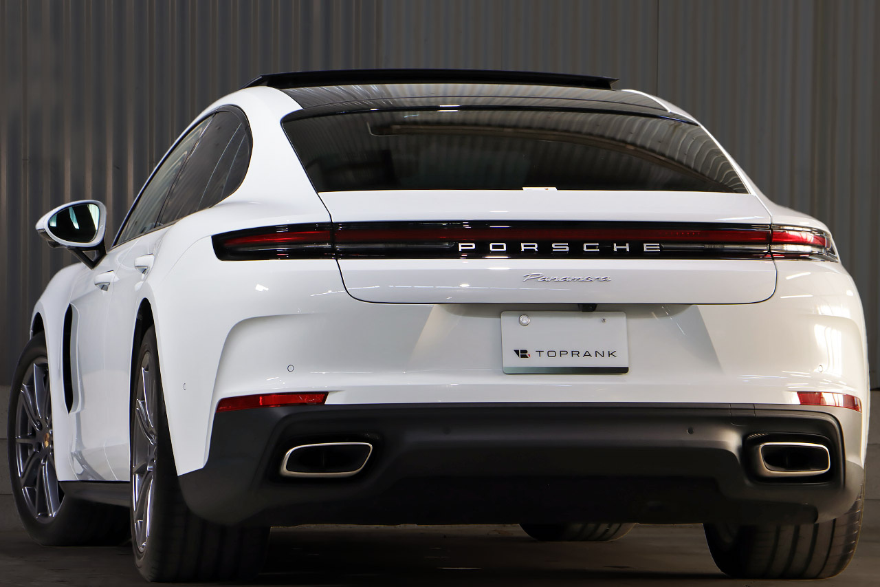 2024 Porsche PANAMERA null