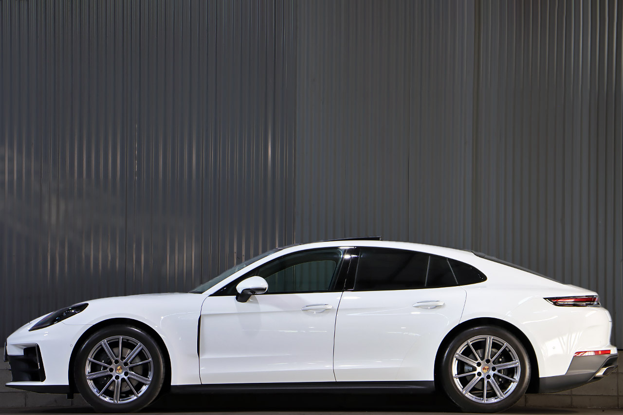 2024 Porsche PANAMERA null