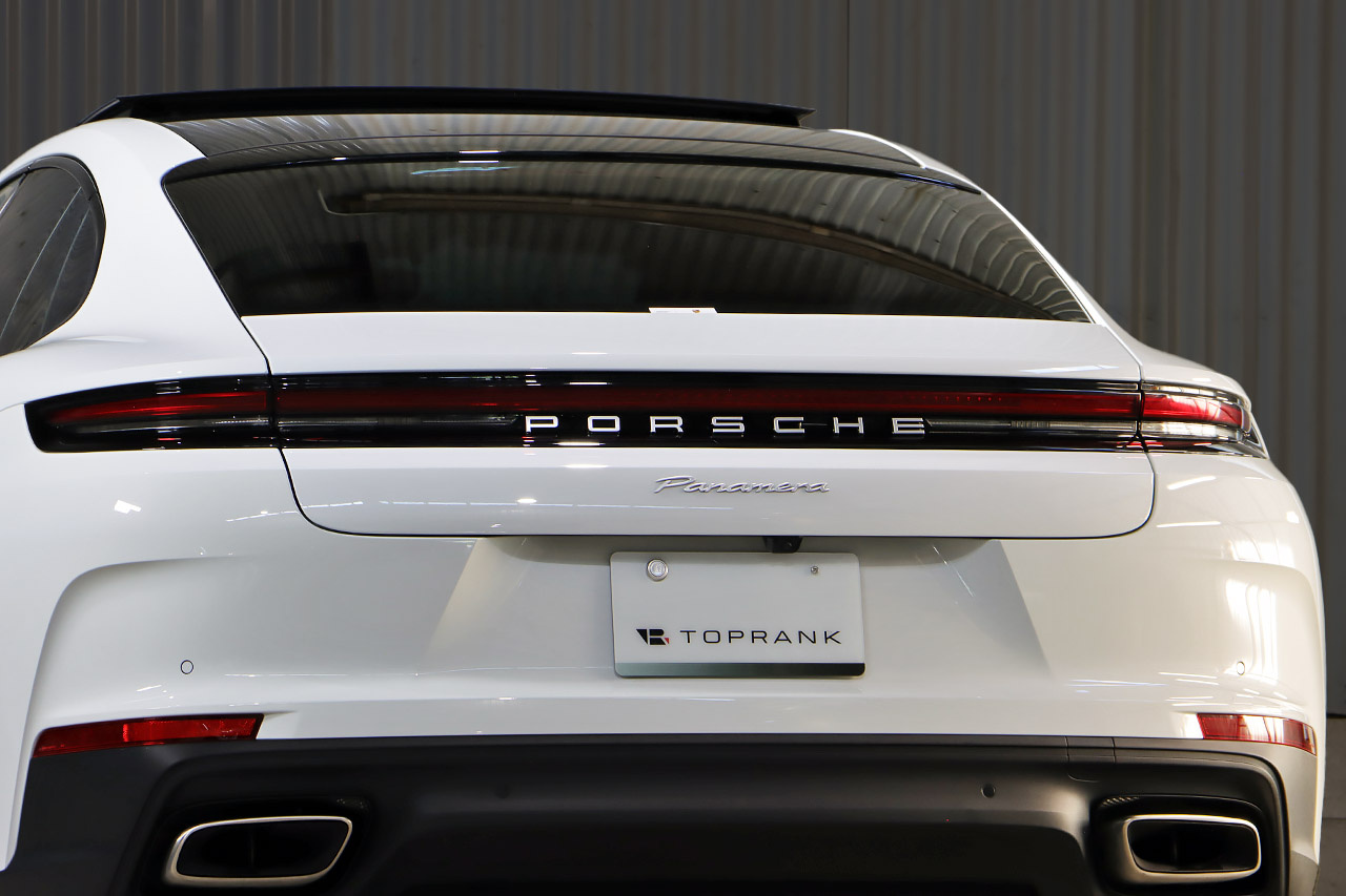 2024 Porsche PANAMERA null