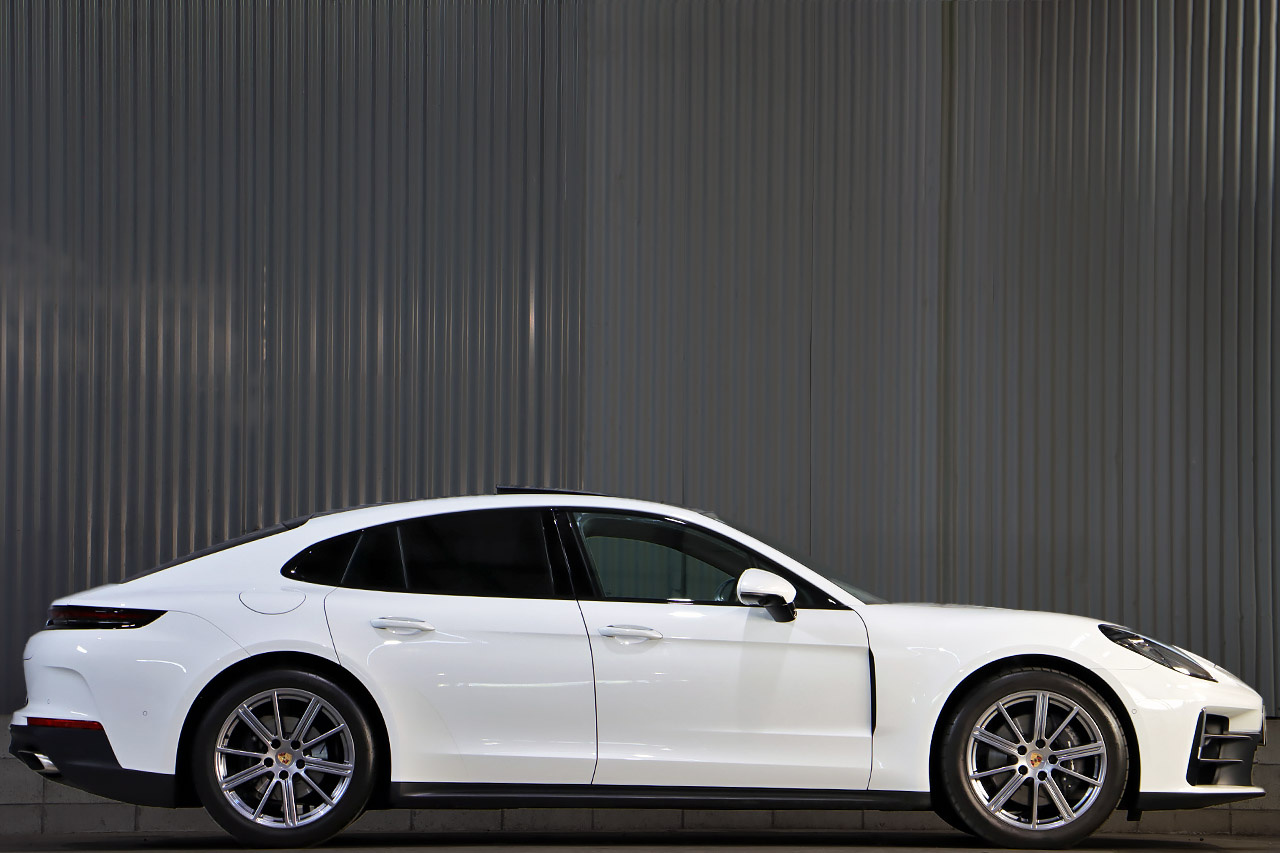 2024 Porsche PANAMERA null