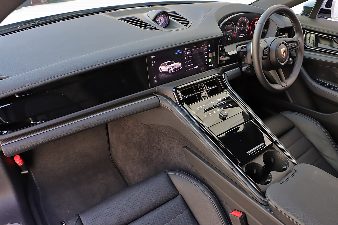 2024 Porsche PANAMERA null