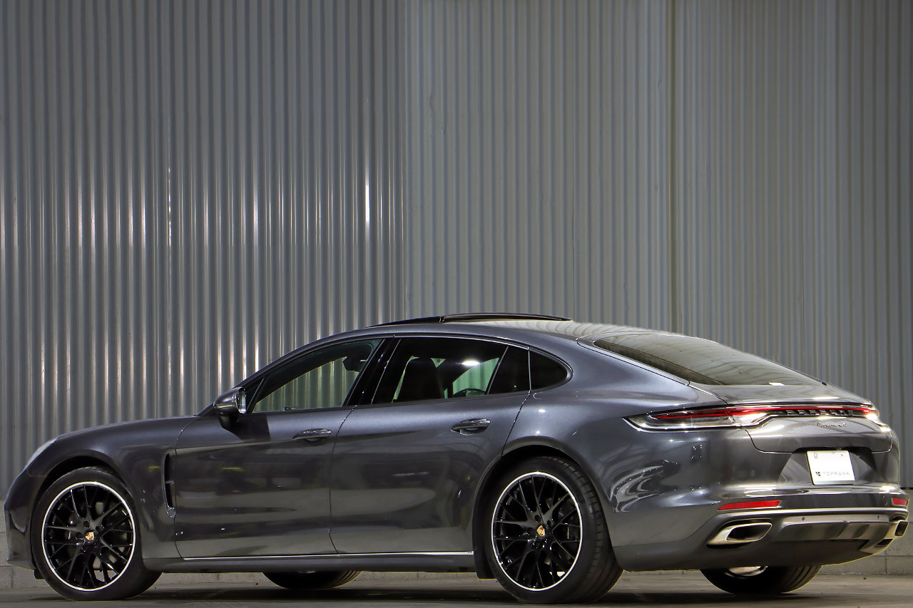 2021 Porsche PANAMERA null