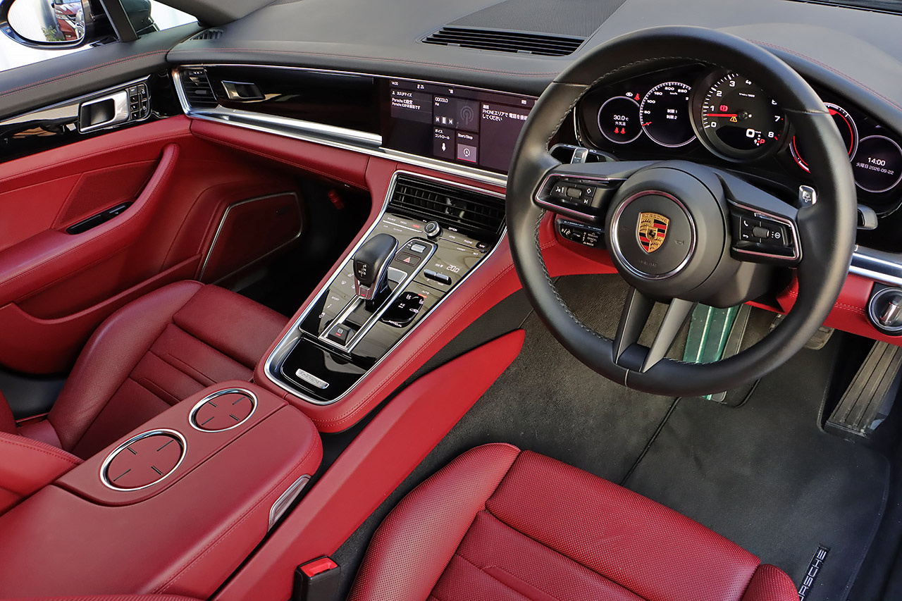 2021 Porsche PANAMERA null