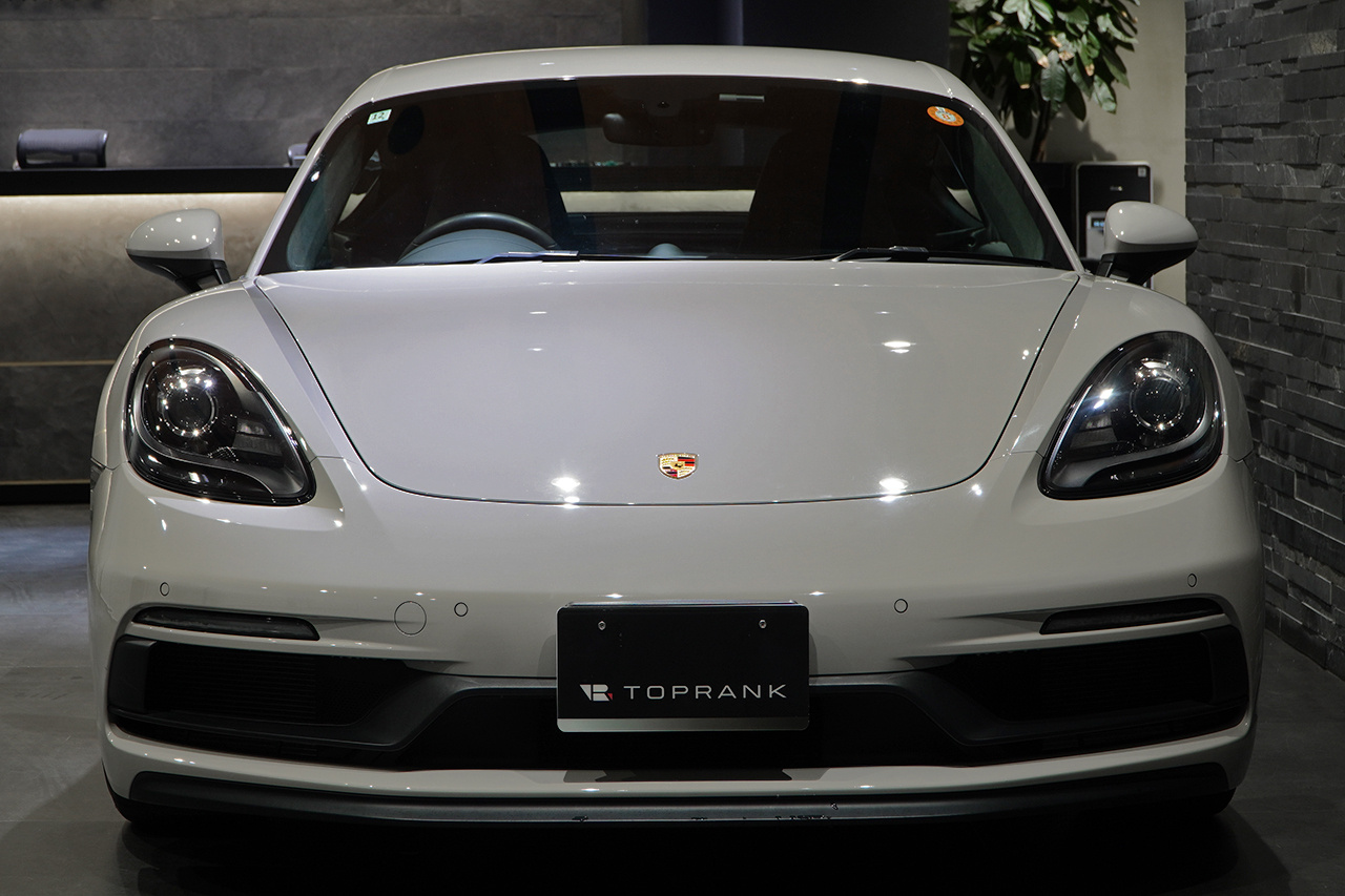 2023 Porsche 718 CAYMAN null