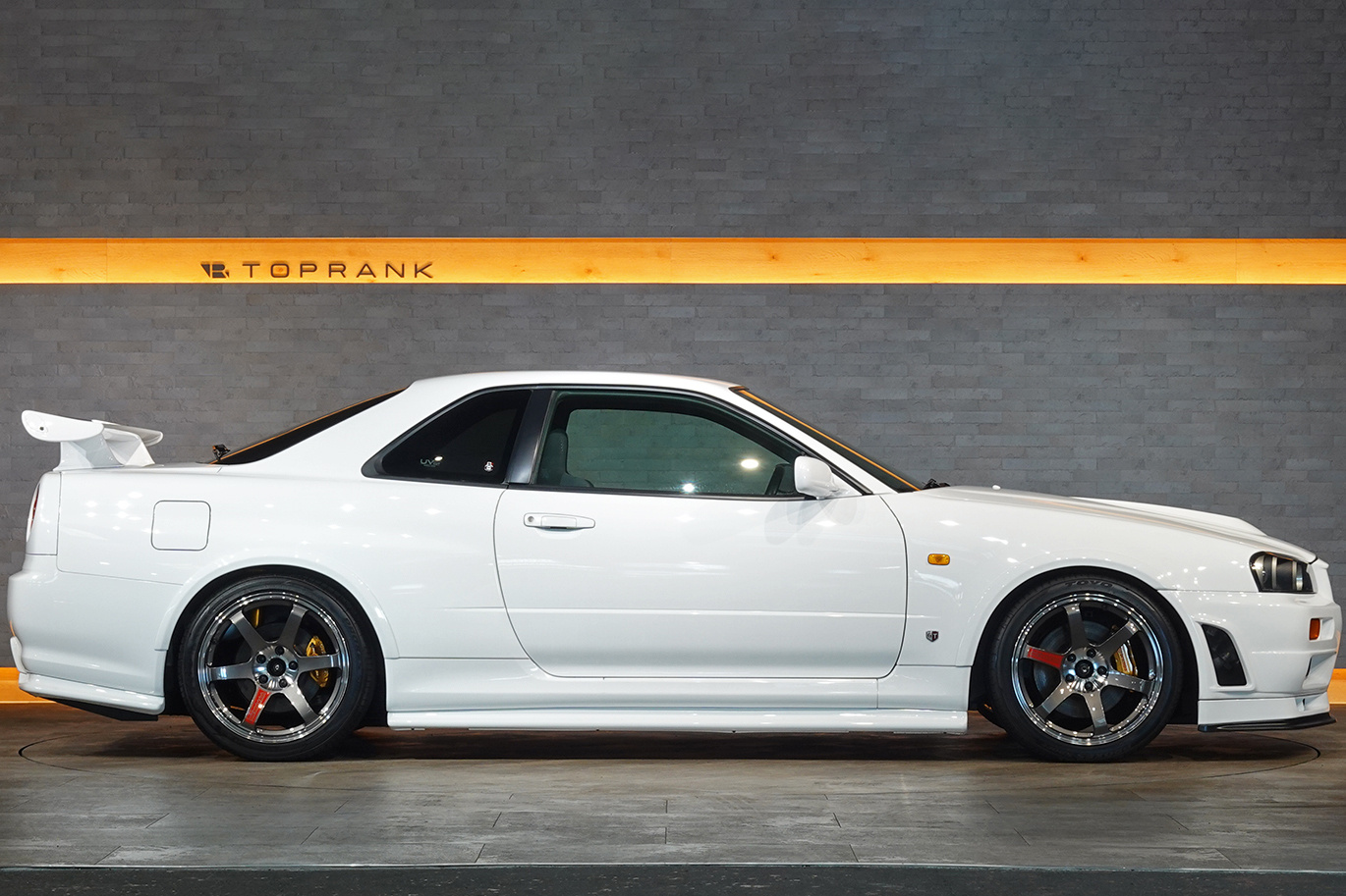 1999 Nissan Skyline JDM car for sale — photo 18 of 25