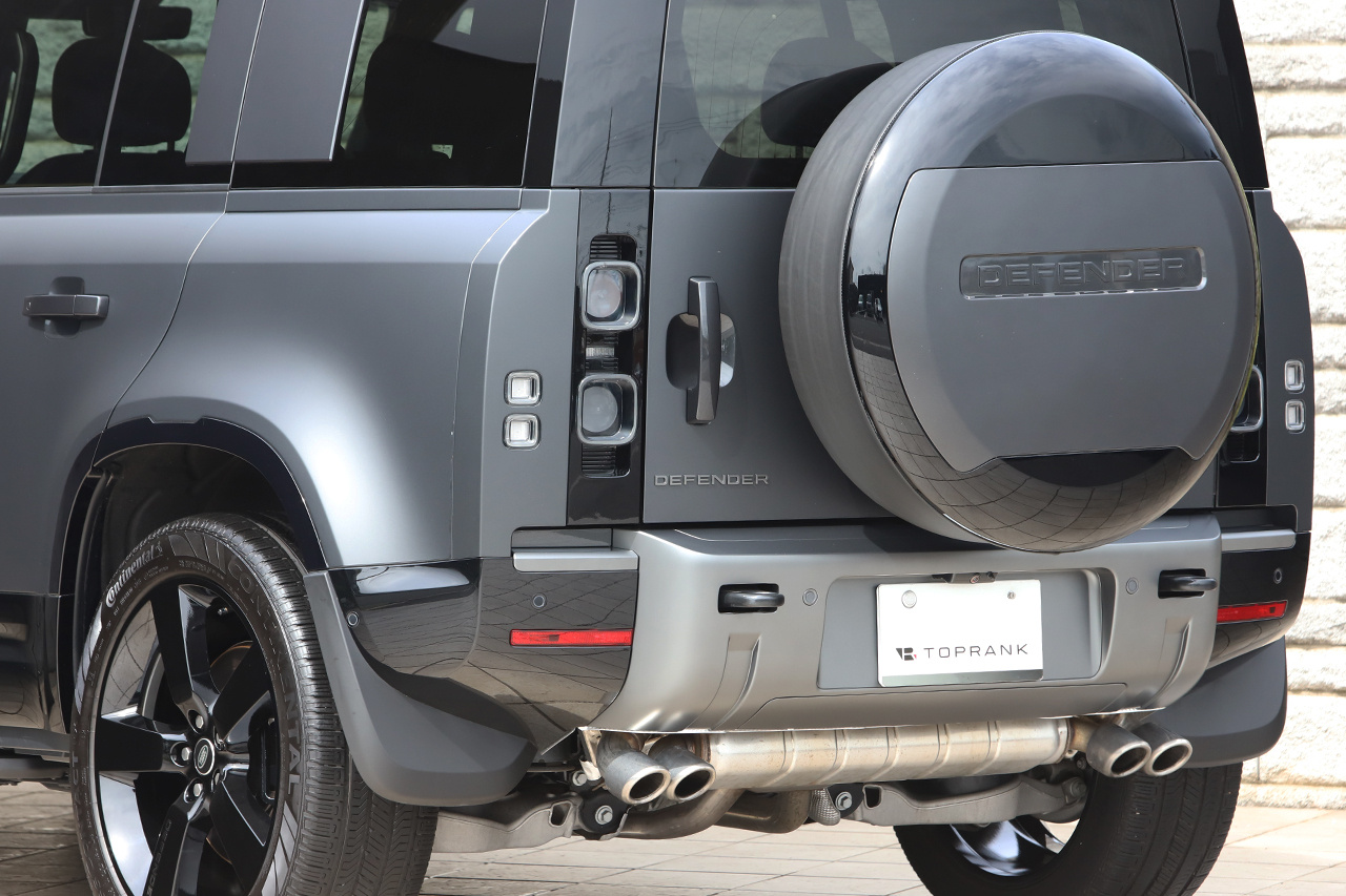 2025 Land Rover DEFENDER 