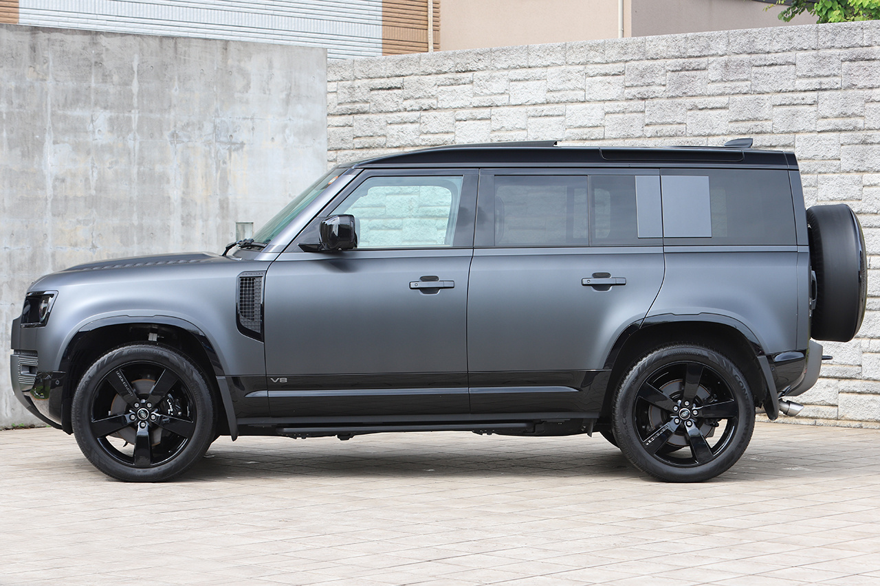 2025 Land Rover DEFENDER 
