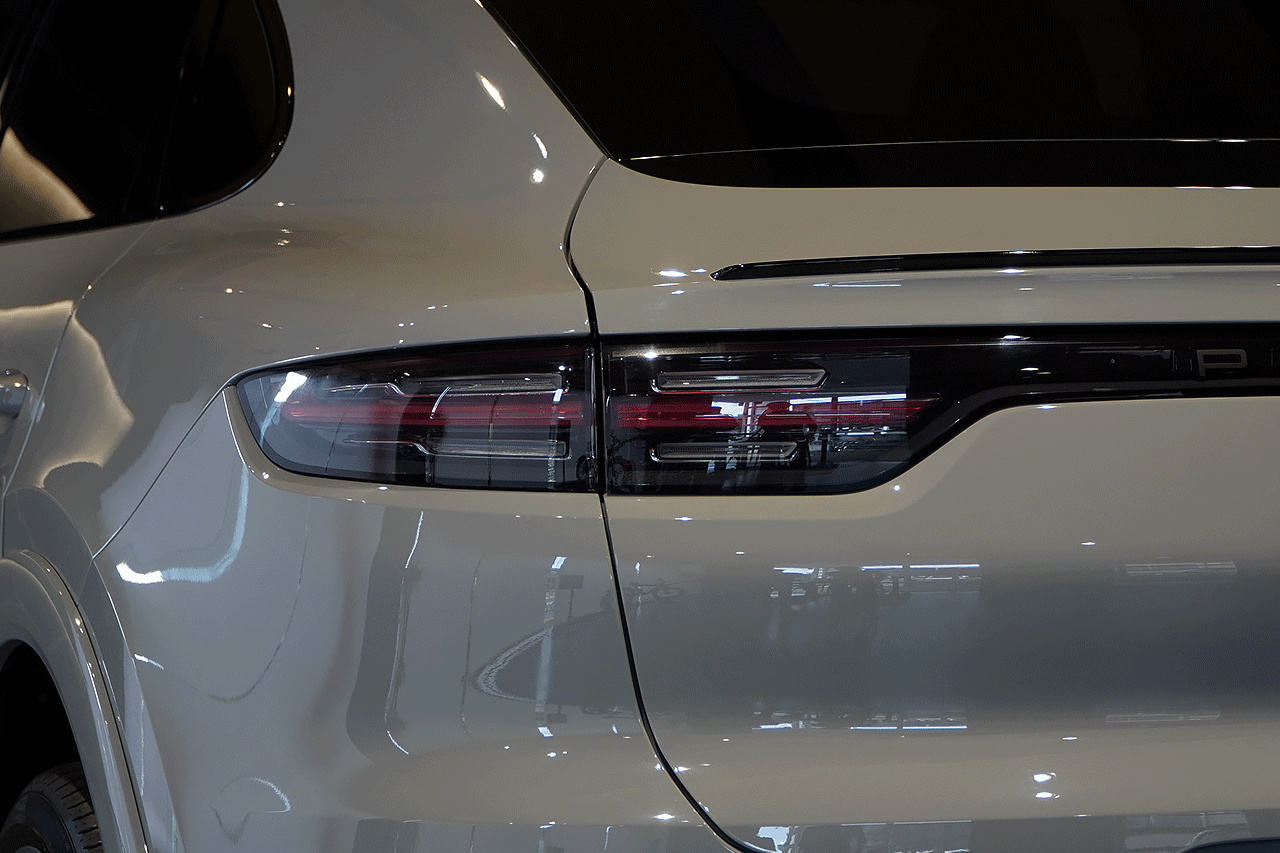 2020 Porsche CAYENNE null