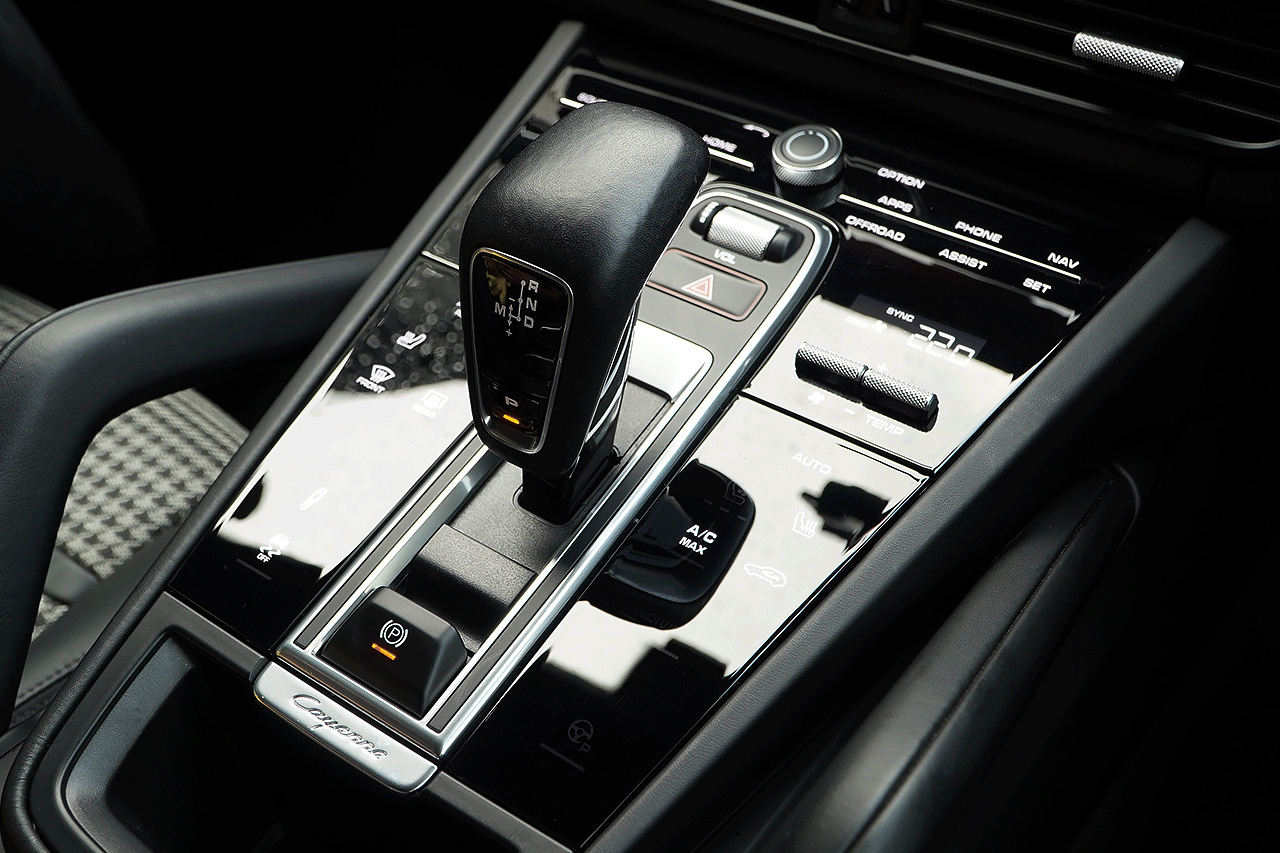2020 Porsche CAYENNE null